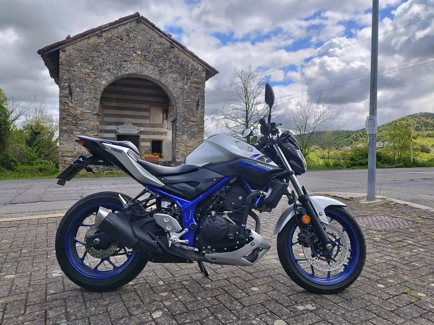 Yamaha MT-03 Adatta per patente A2 Albastru - 1