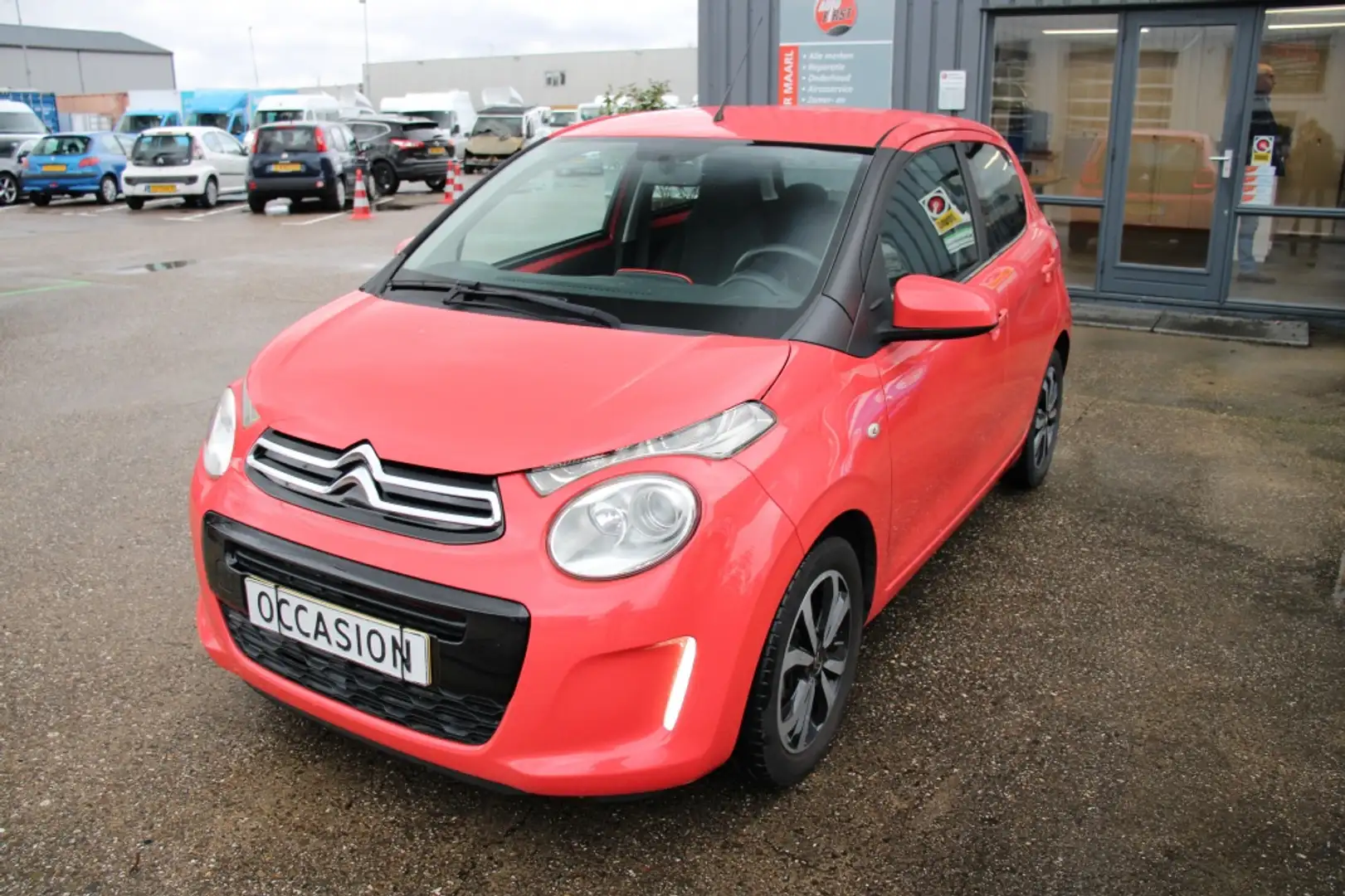 Citroen C1 1.0 VTi Shine / Alle Opties!! Rood - 2