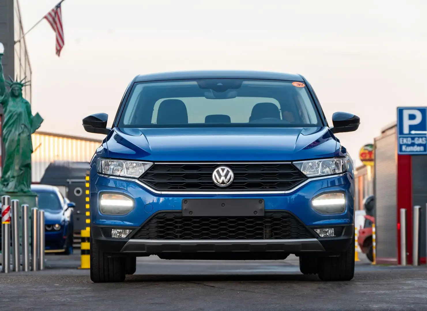 Volkswagen T-Roc Style 1.0 TSI Metallic,Sitzheizung,Navi Blue - 2