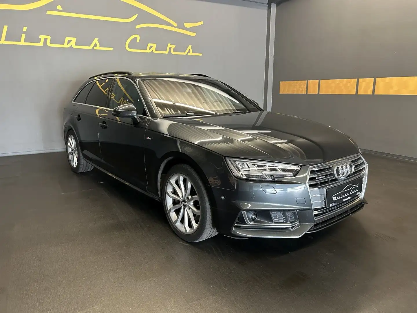 Audi A4 Avant quattro,S-Line,Matrix,Digital Cock.AHK. Grau - 2