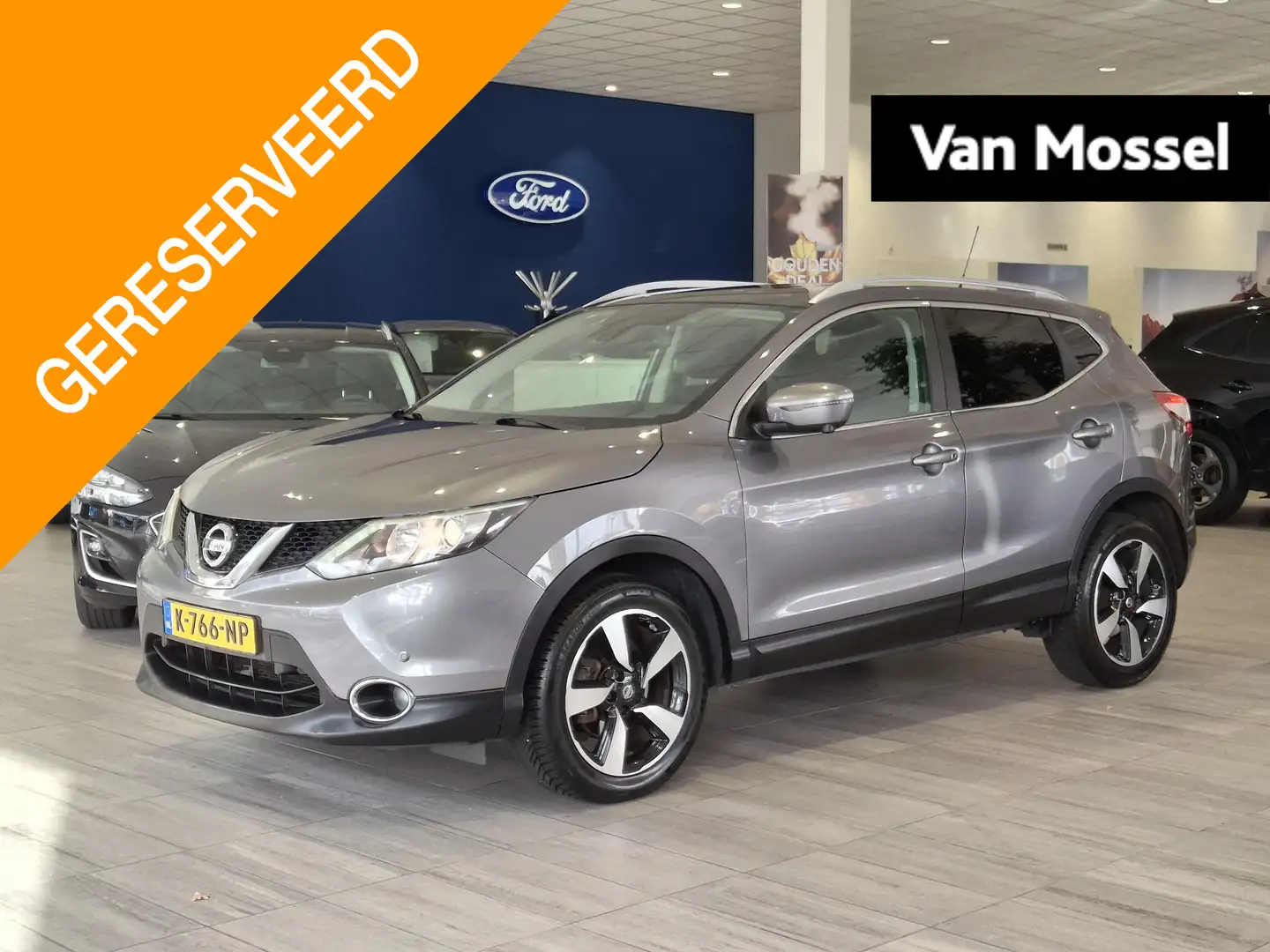 Nissan Qashqai 1.2 Connect Edition | 360 Camera | Pano dak | LMV Grijs - 1