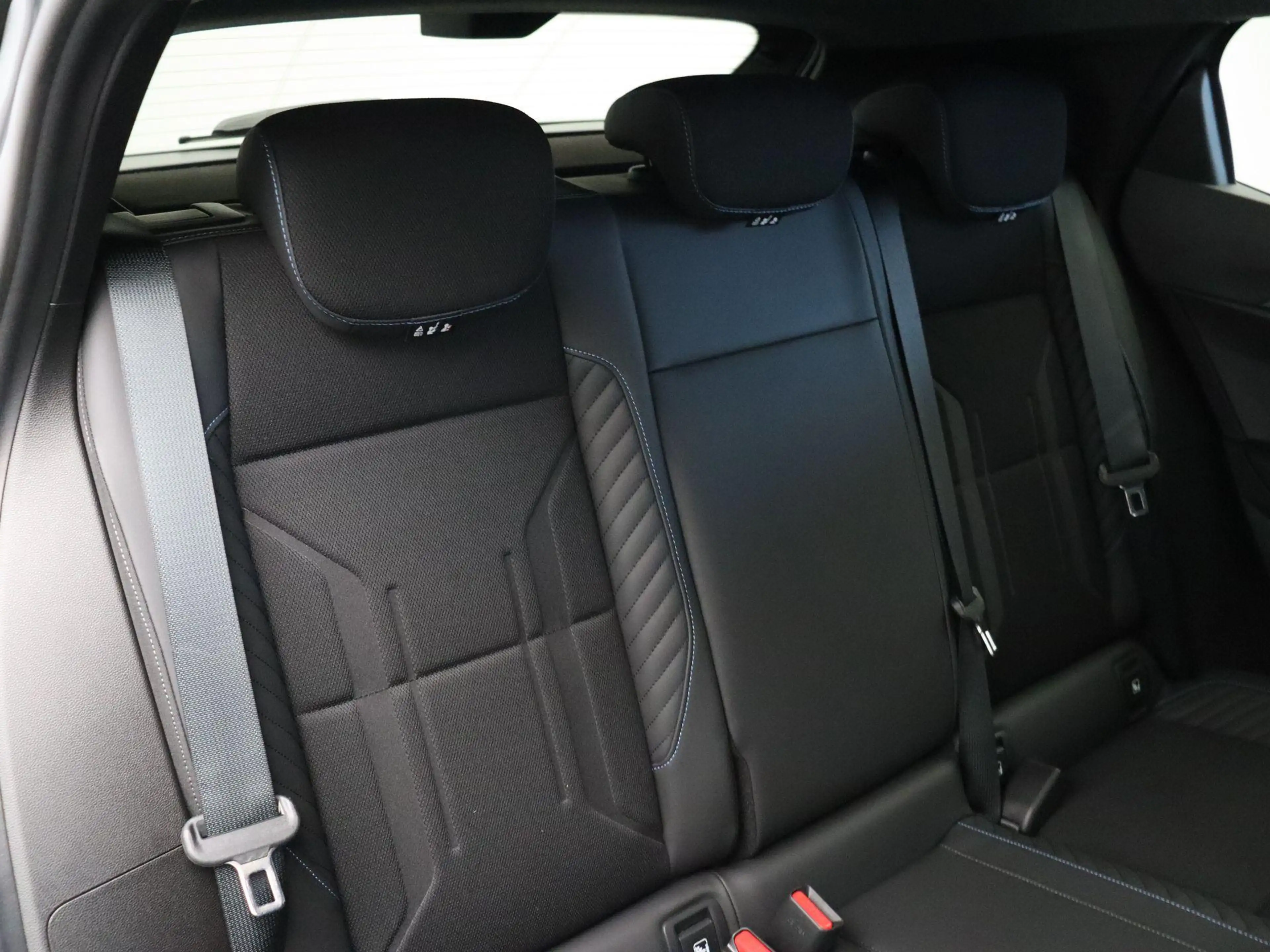 Renault Megane E-Tech comfort range esprit alpine 60 kWh | 22kW lader | — photo 10