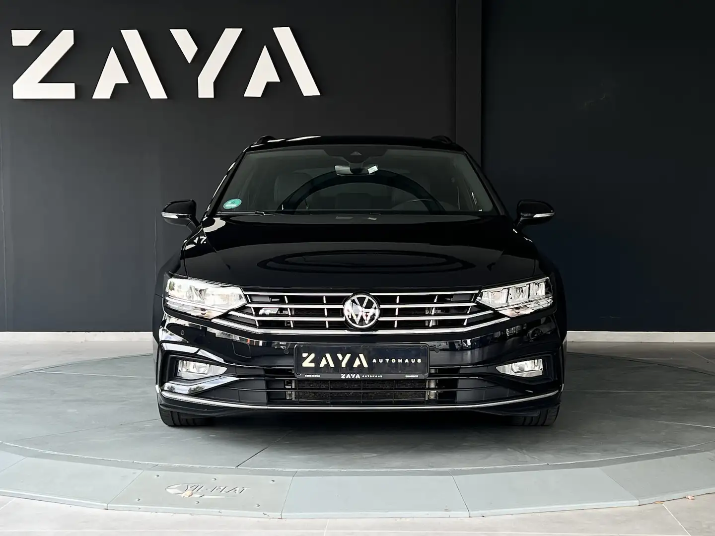 Volkswagen Passat 2.0 TSI R-Line*DSG*AHK*LED*R-KAMERA* Nero - 2