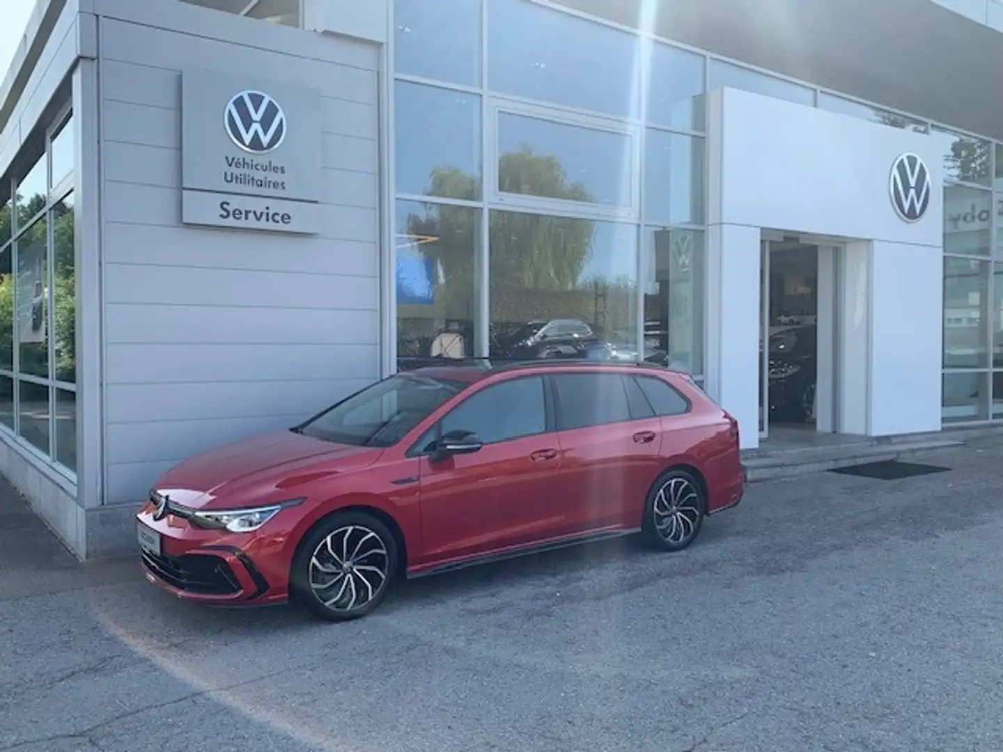 Volkswagen Golf Variant R-LINE BLACK STYLE 1.5eTSI 150CV DSG7 Rosso - 1