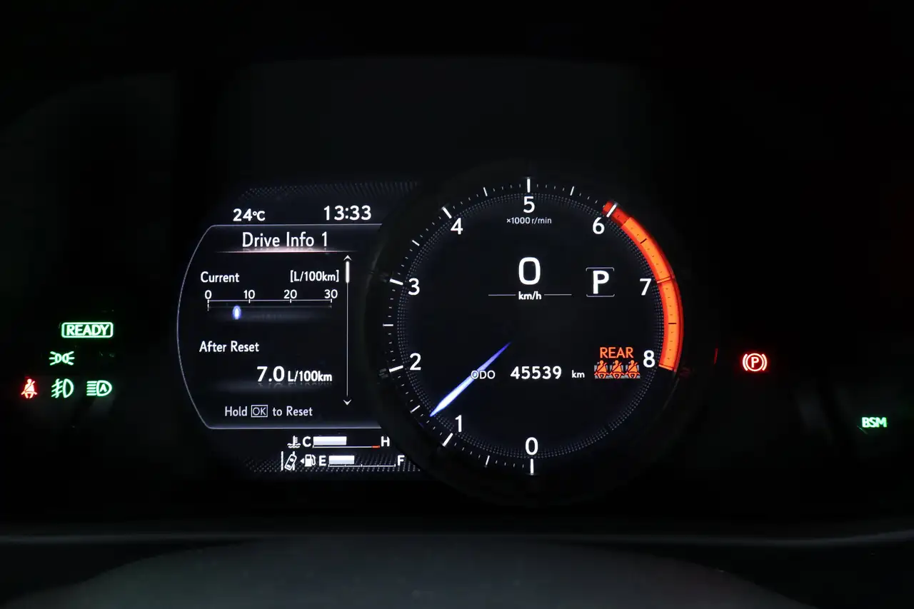 Lexus NX снимка Lexus NX