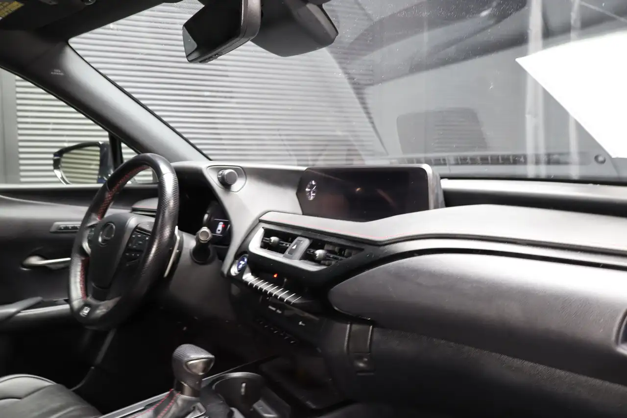 Lexus NX снимка Lexus NX