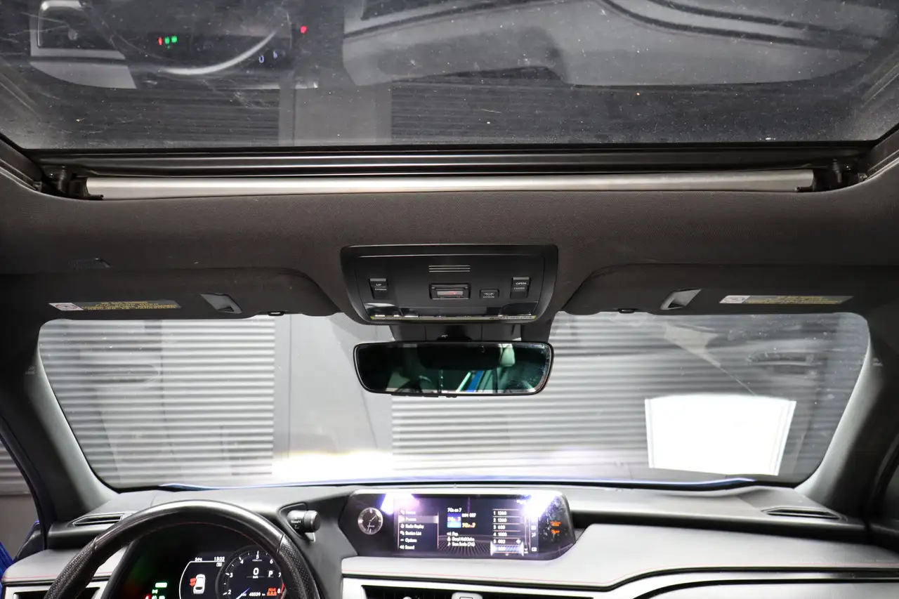Lexus NX снимка Lexus NX