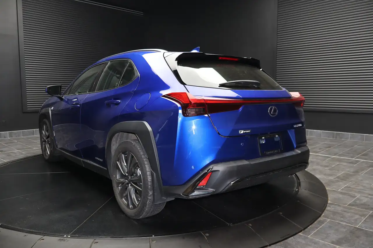 Lexus NX снимка Lexus NX