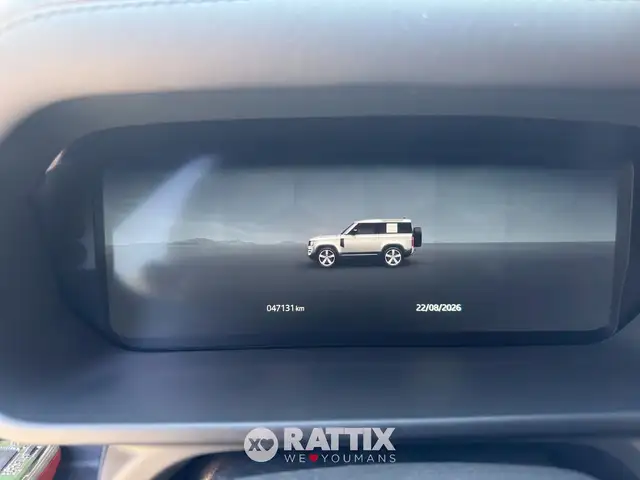 Land Rover Defender view 14
