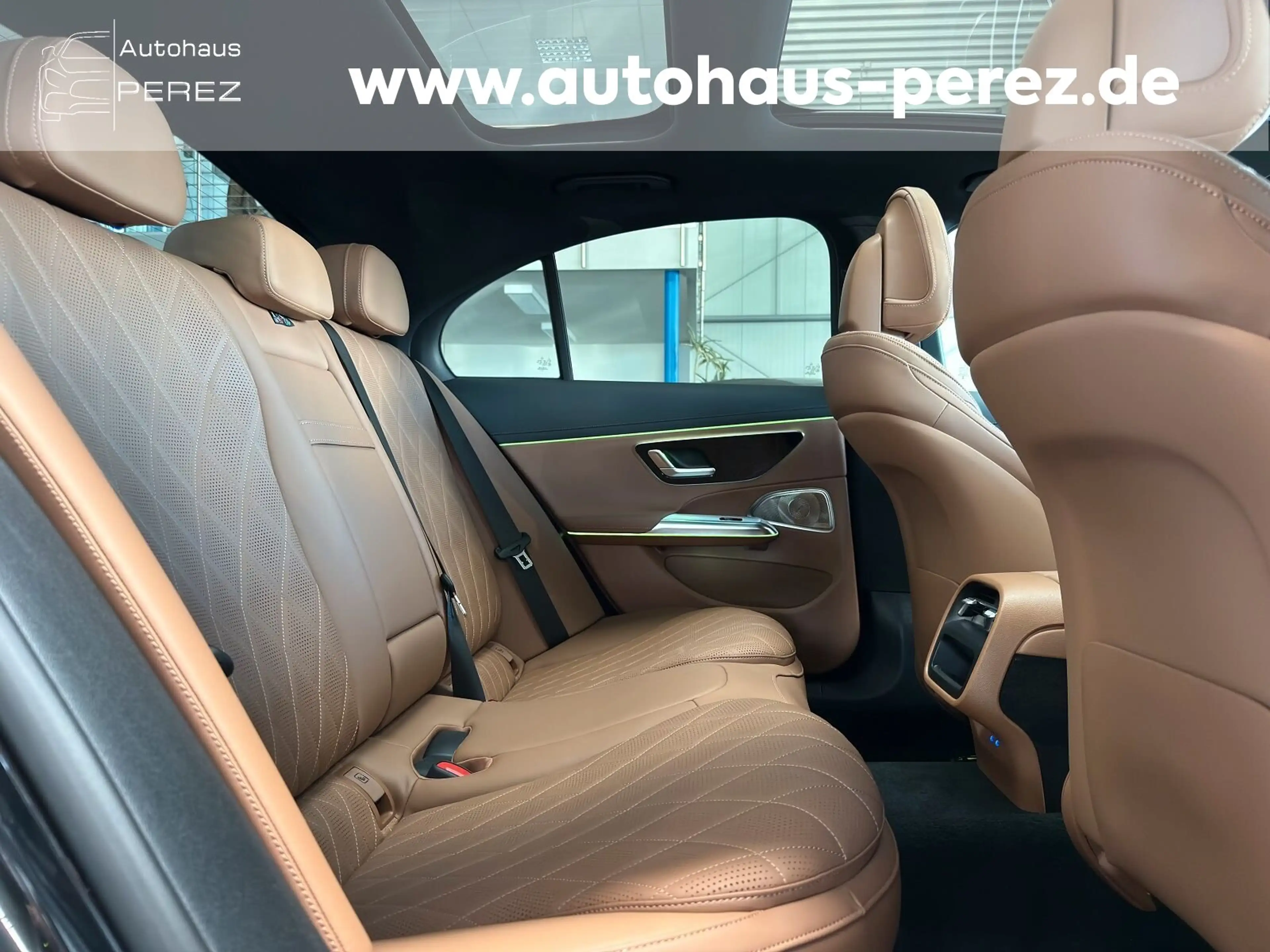 Mercedes-Benz E 450 E 450 4M AMG PREMIUM PANORAMA-SITZKLIMA- 360- 4D — photo 13