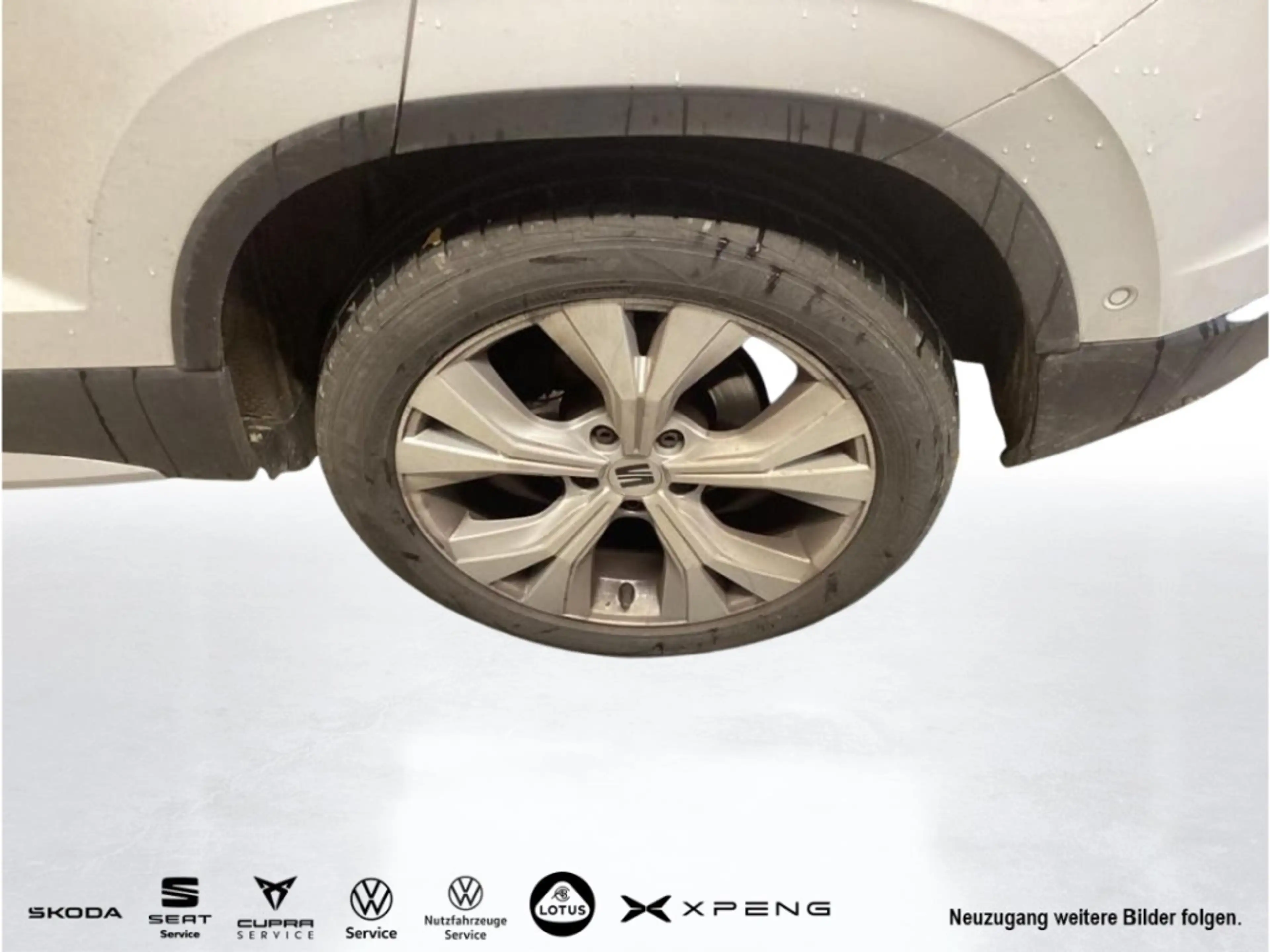 SEAT Ateca Xperience 1.5 TSI DSG bhz. WSS Parklenka. Klimaa. — photo 9
