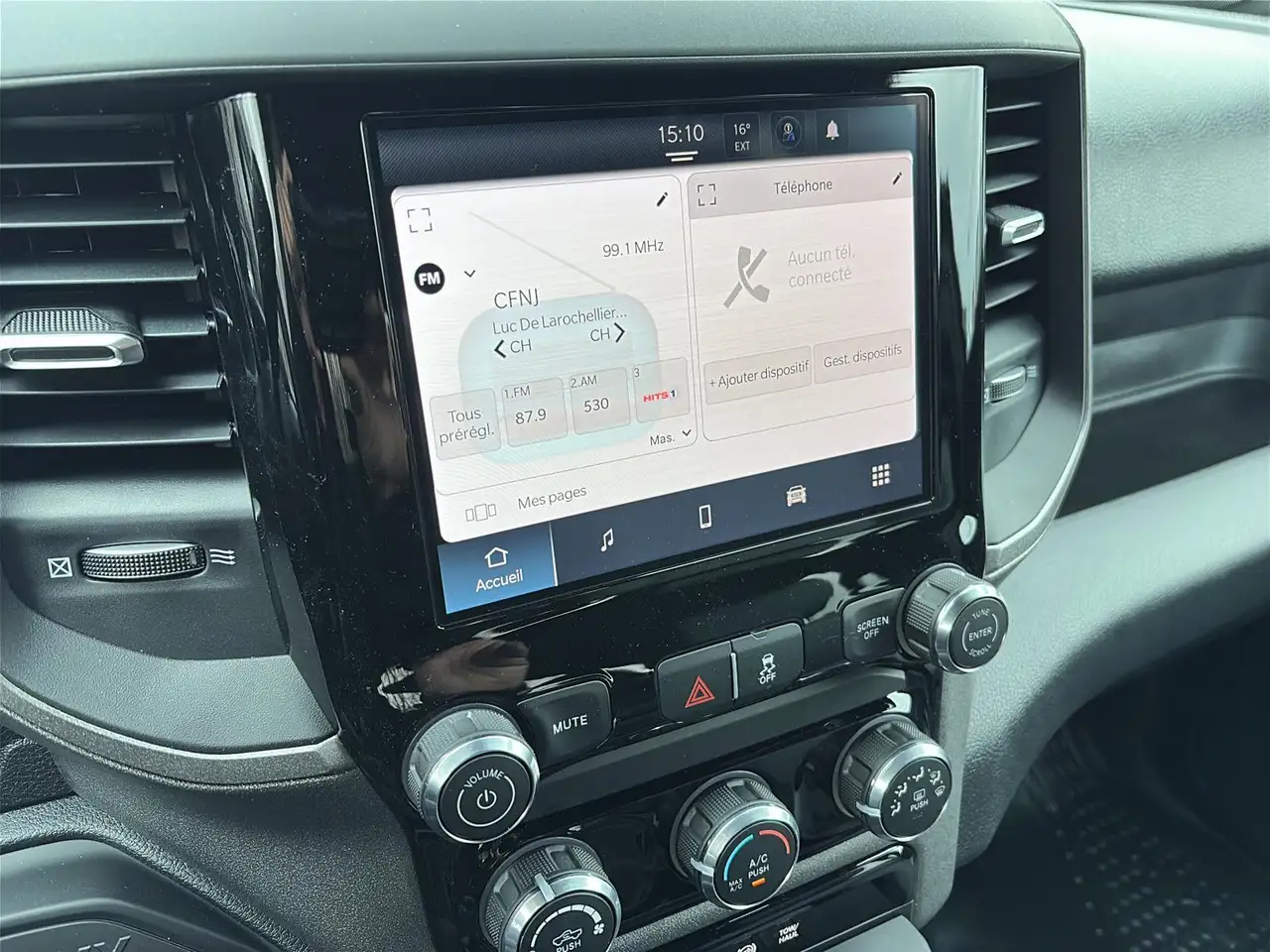 RAM 2500 снимка RAM 2500