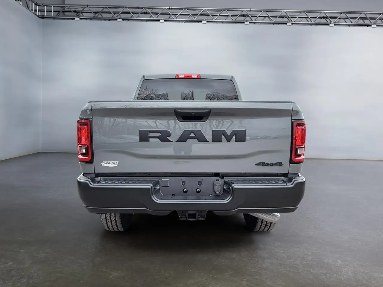 RAM 2500 снимка RAM 2500