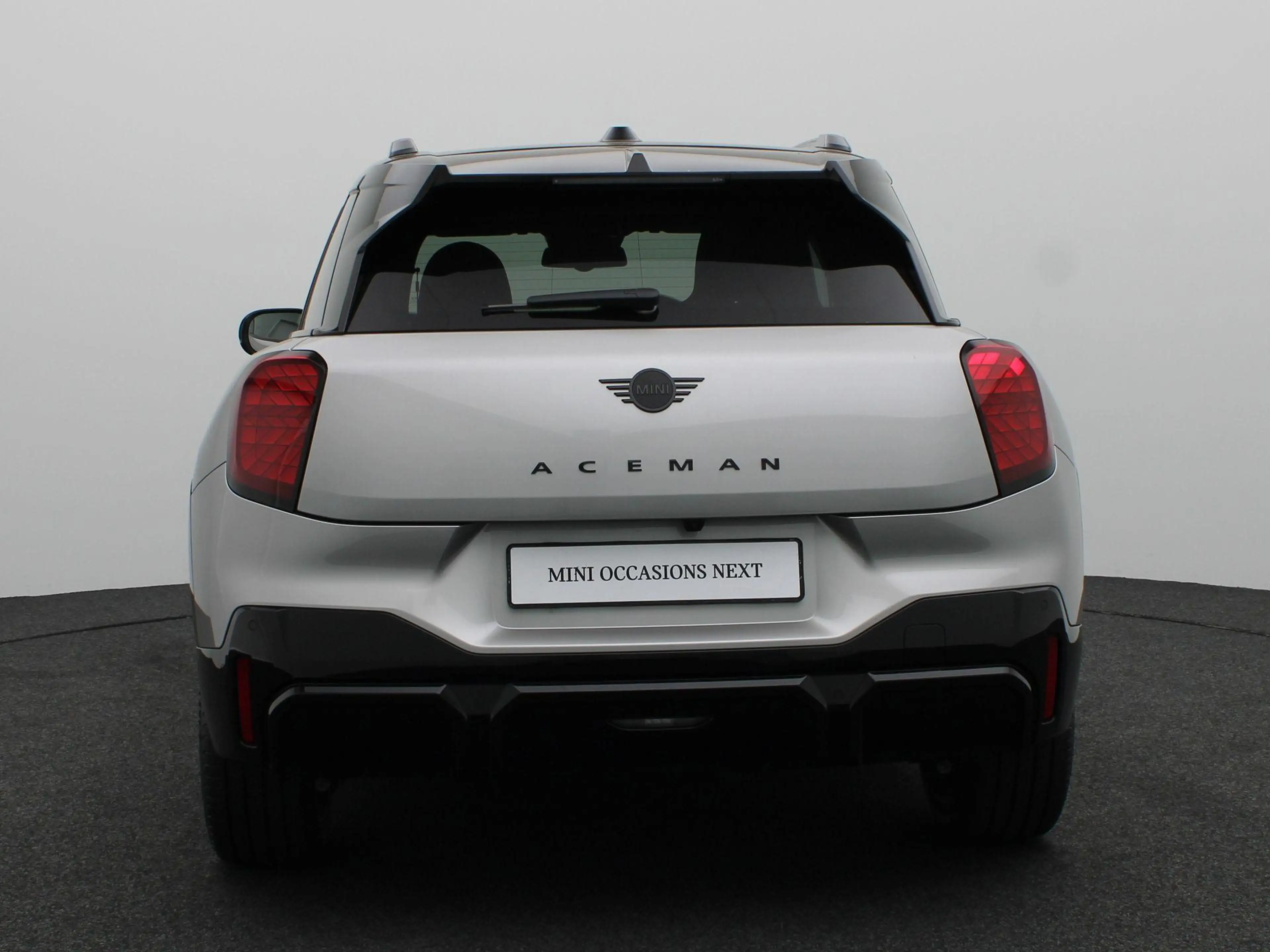 MINI Aceman E John Cooper Works + M Pakket — photo 5