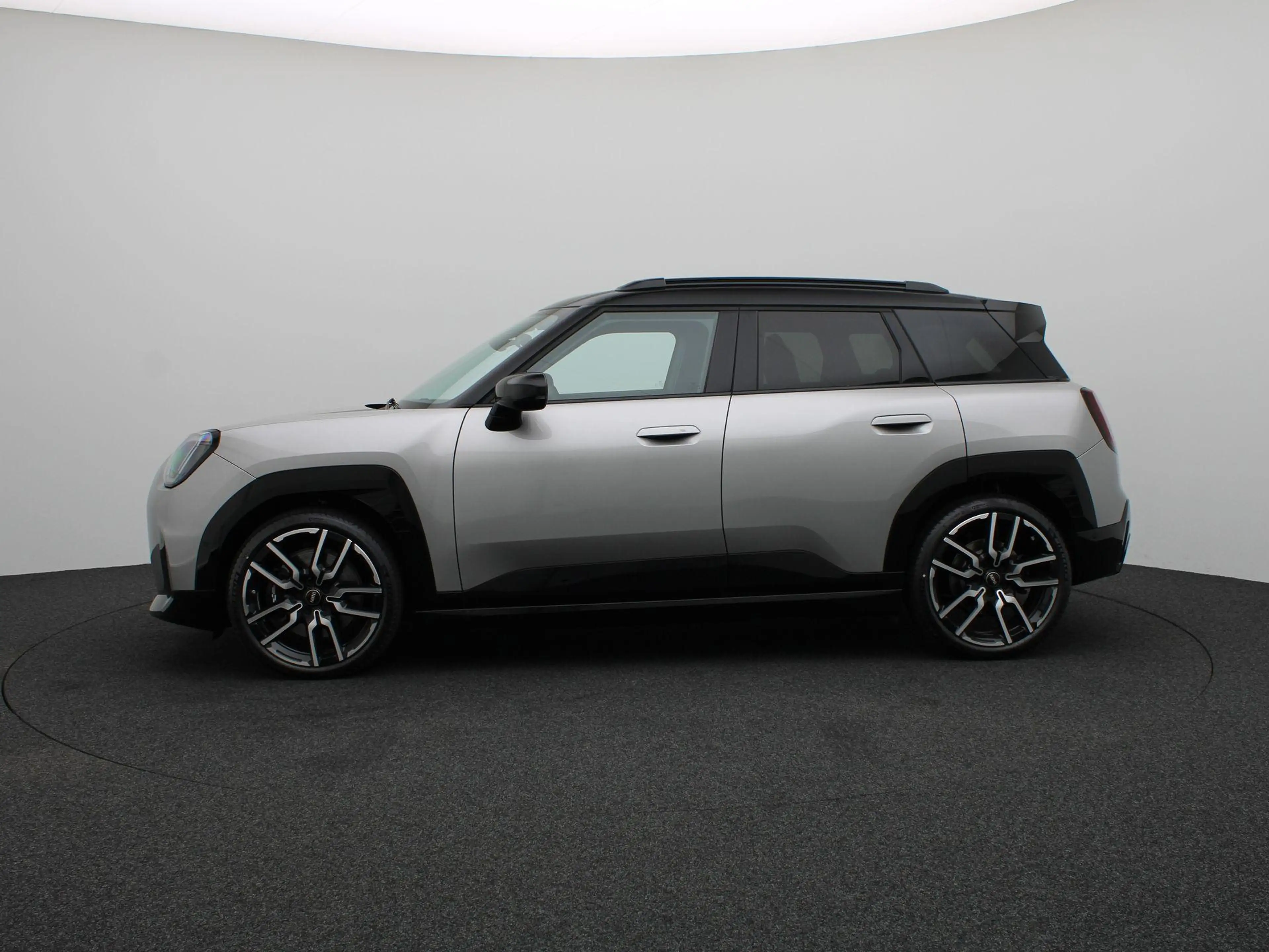MINI Aceman E John Cooper Works + M Pakket — photo 4