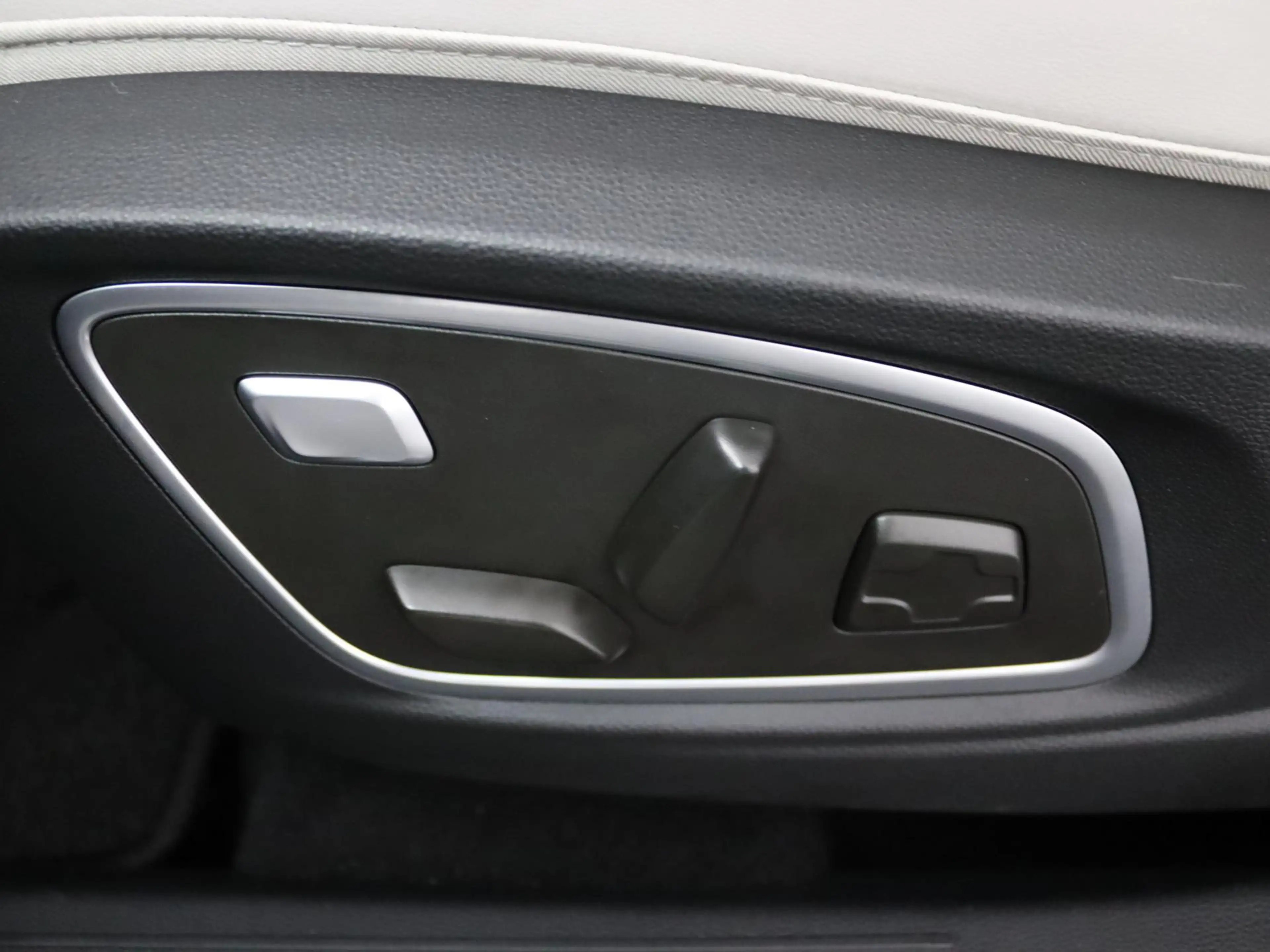 Renault Espace iconic E-Tech full hybrid 200 | Panoramadak | Harm — photo 15