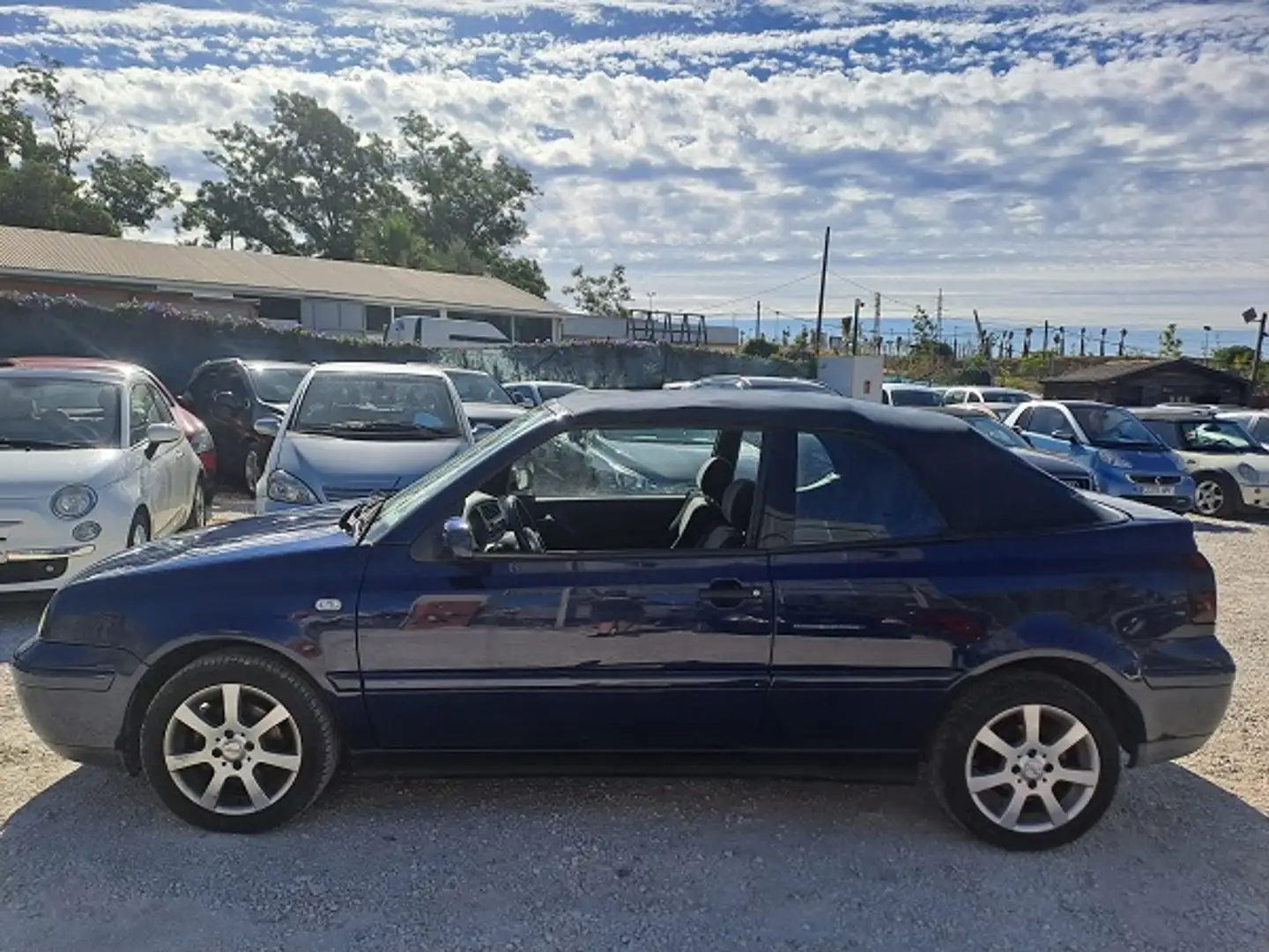 Volkswagen Golf Cabrio 2.0 Highline Azul - 2