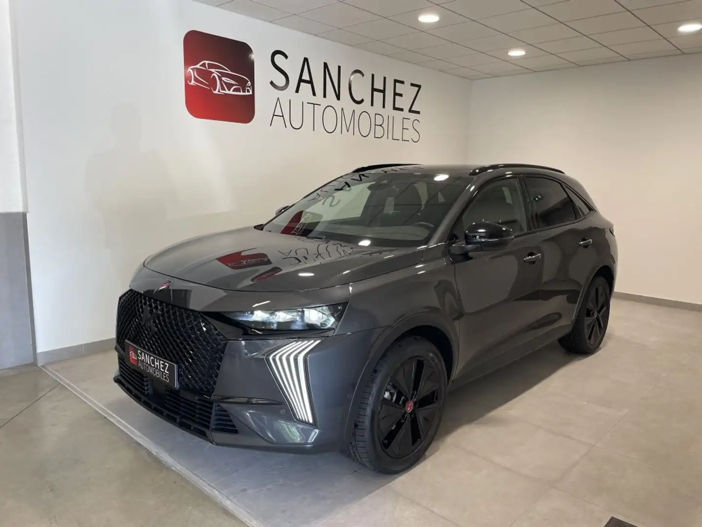 DS Automobiles DS 7 DS7 1.5 BLUEHDI 130 EAT8 PERFORMANCE LINE PLUS - 1