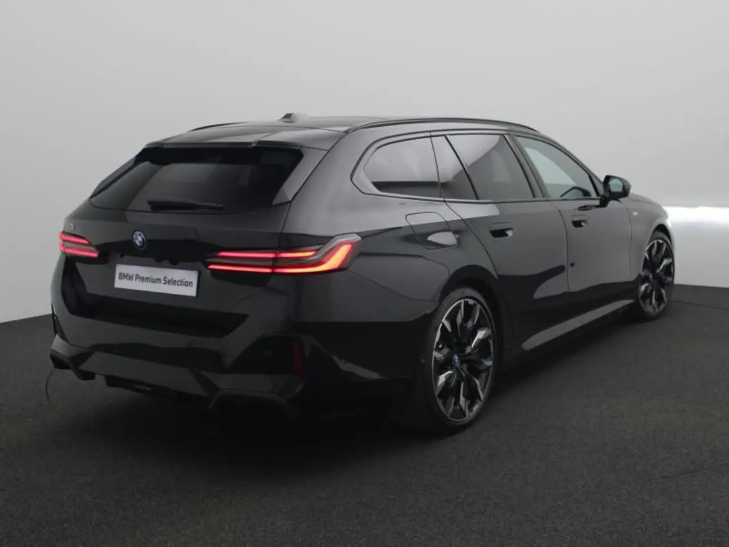 BMW i5 TOURING - M SPORT - PANODAK Noir - 2