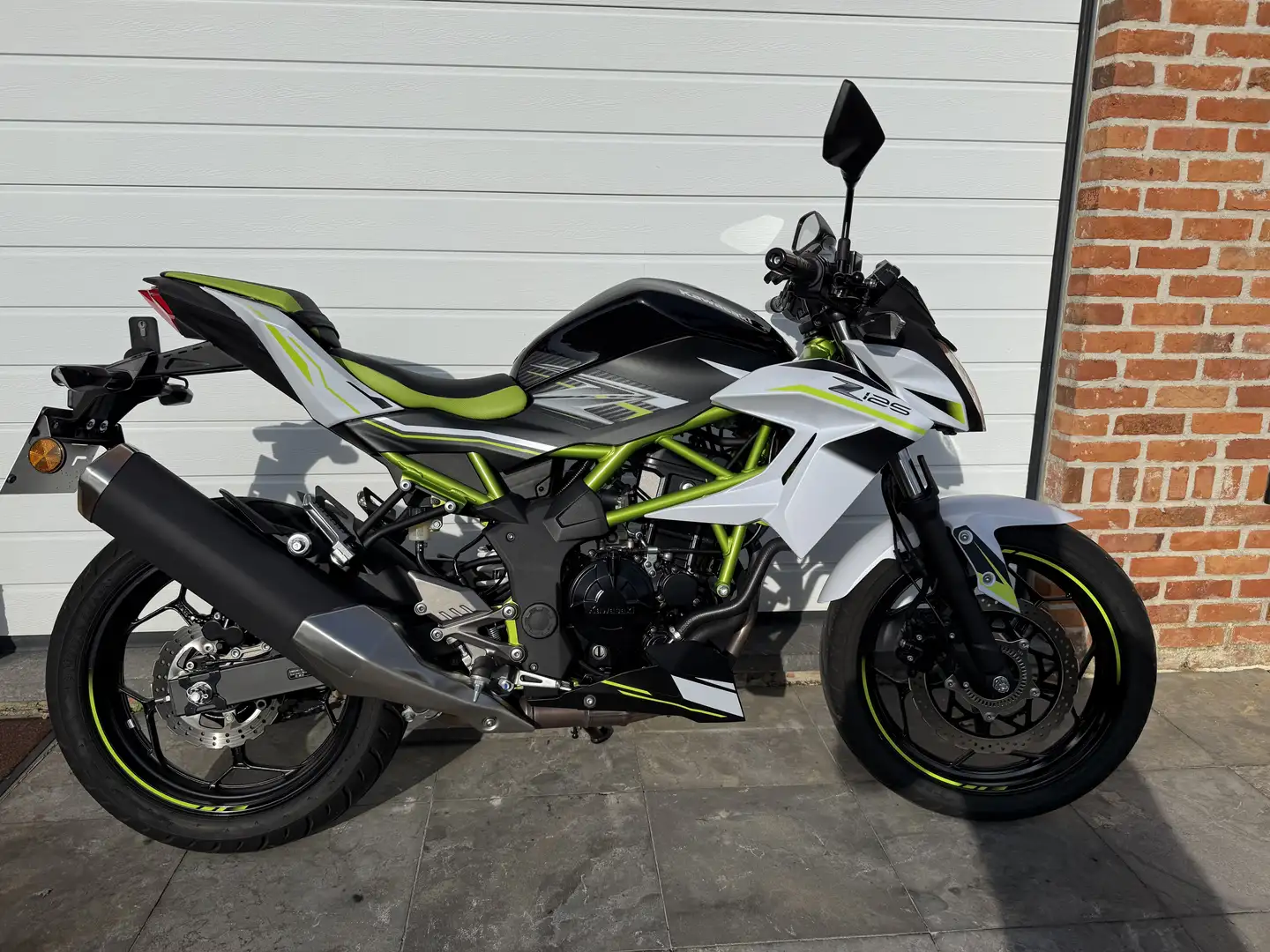 Kawasaki Z 125 NIEUWSTAAT - 1