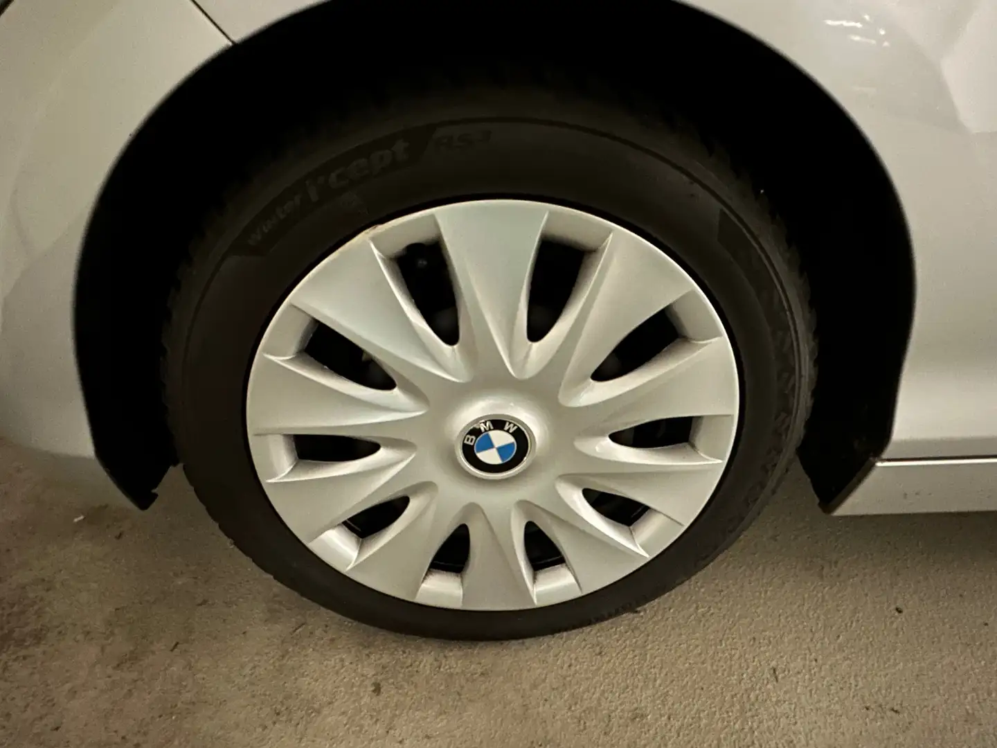 BMW 116 116i Silber - 2