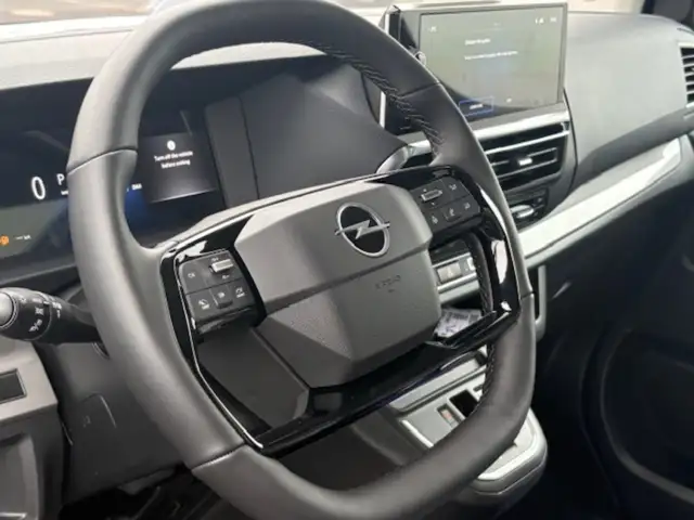 Opel Zafira AT GS XL Ansicht 8