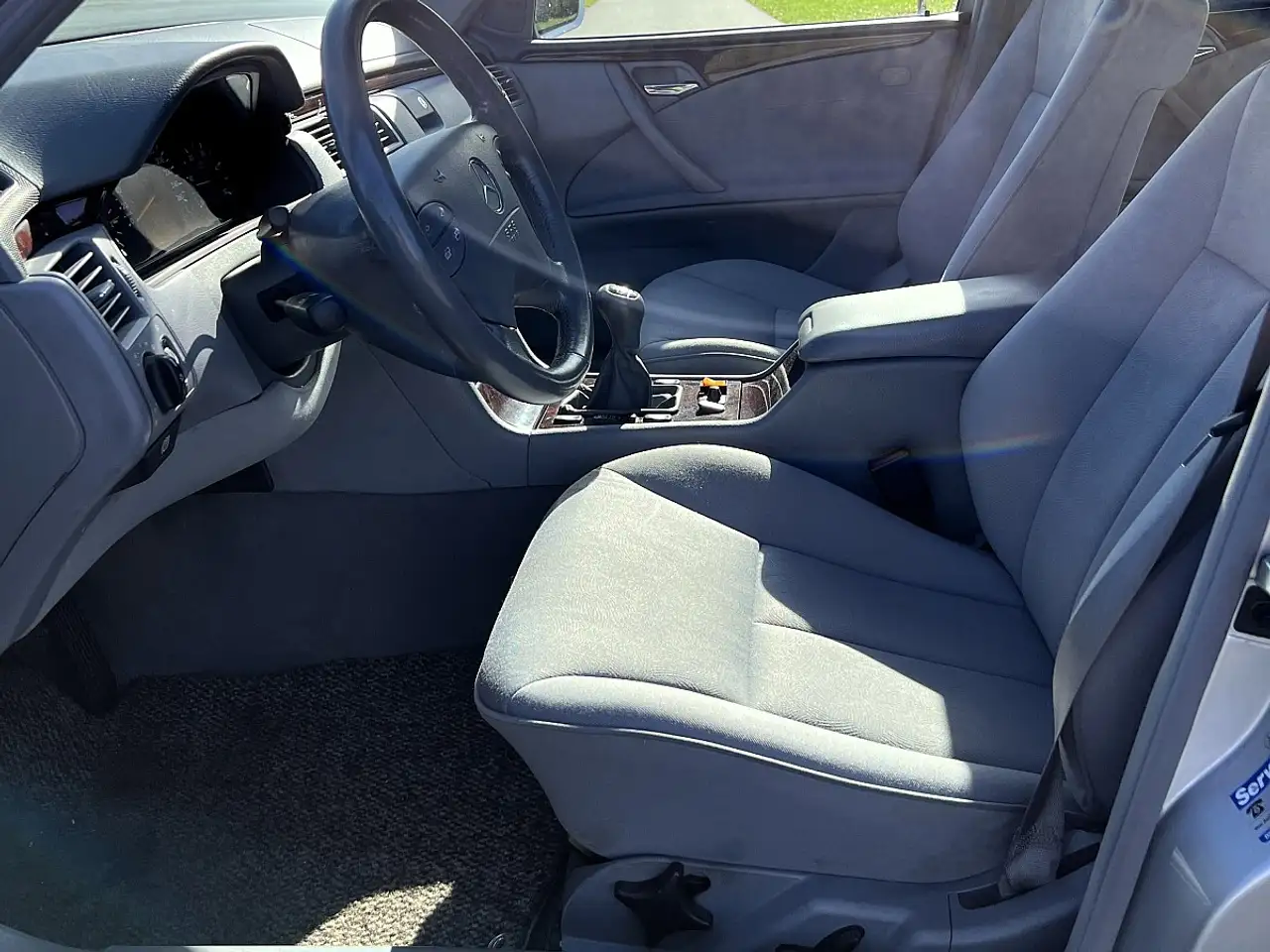 Mercedes-Benz E 270 Elegance CDI, foto 7