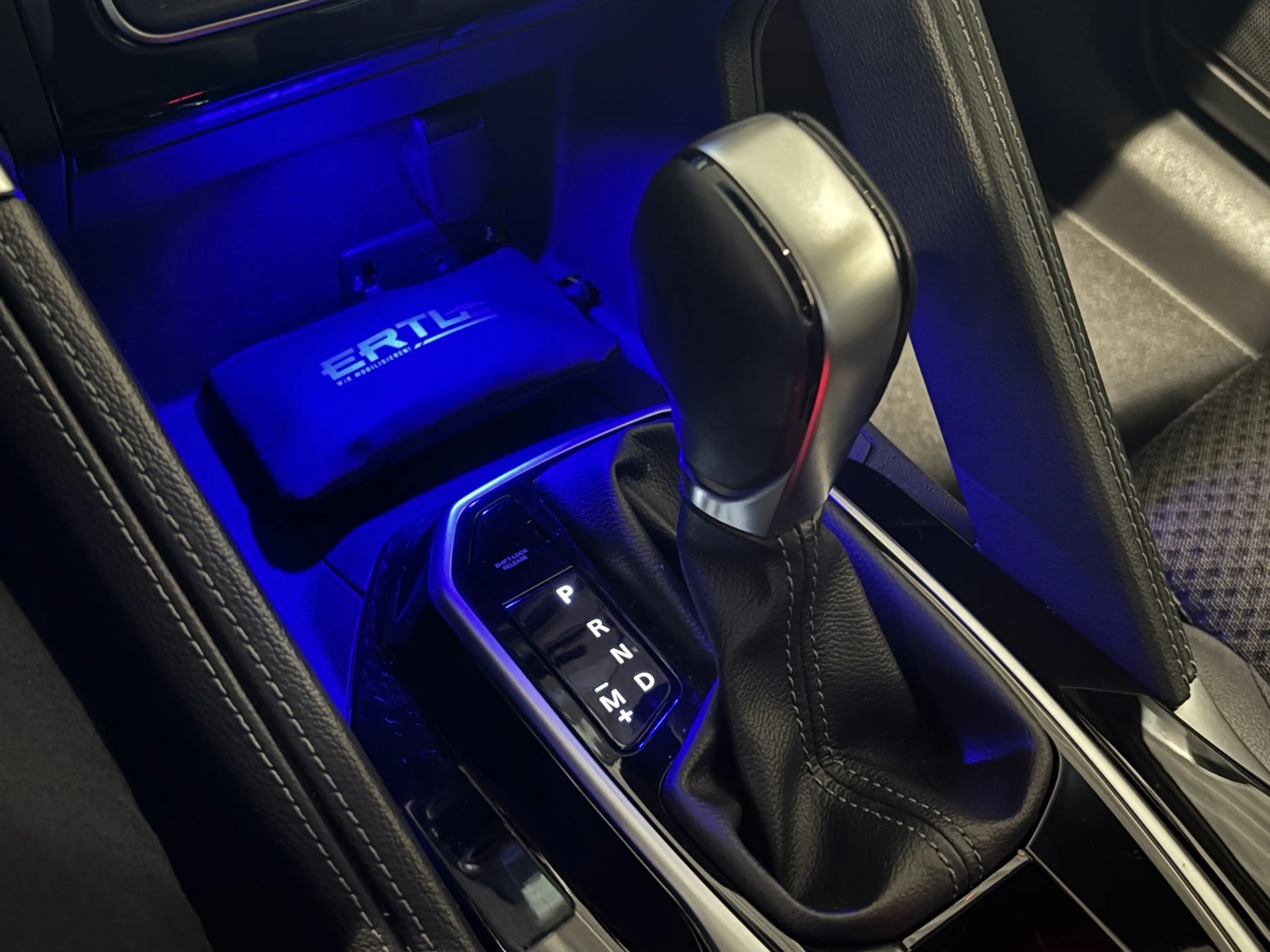 Renault Koleos TECHNO BLUE dCi 185 4WD Automatik — photo 14