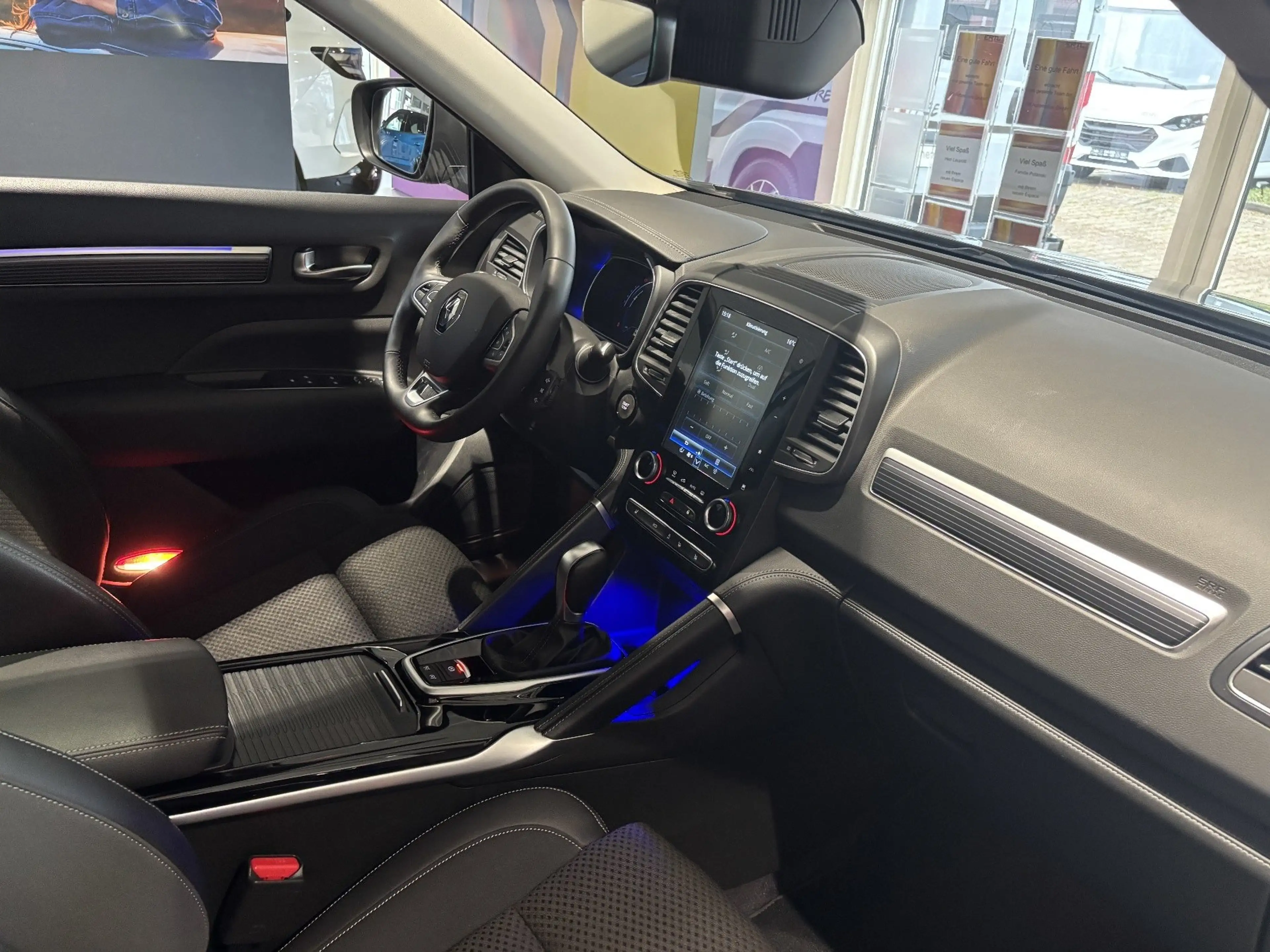 Renault Koleos TECHNO BLUE dCi 185 4WD Automatik — photo 5