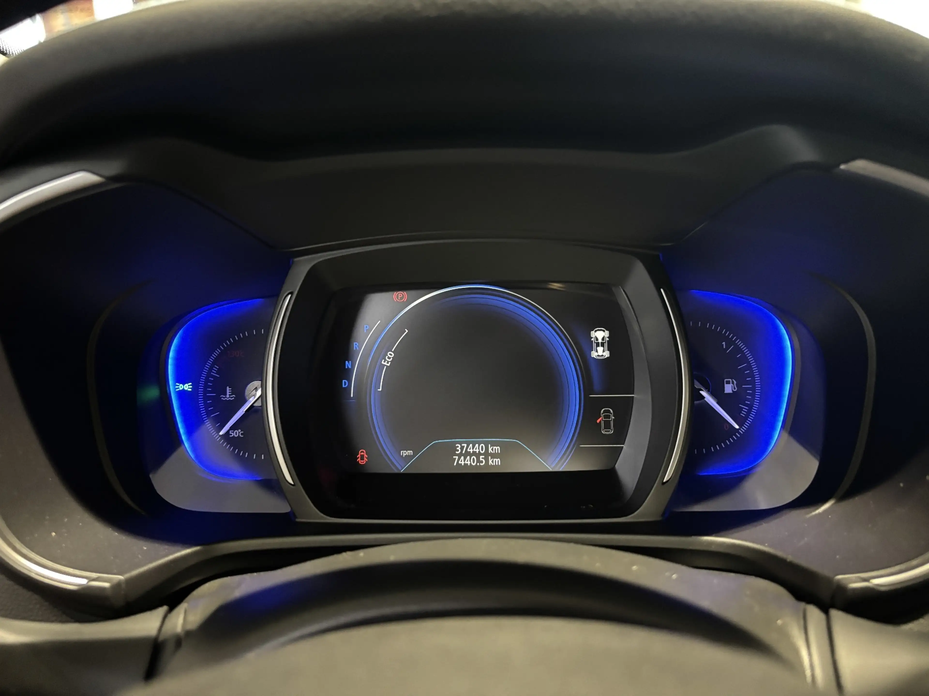 Renault Koleos TECHNO BLUE dCi 185 4WD Automatik — photo 10