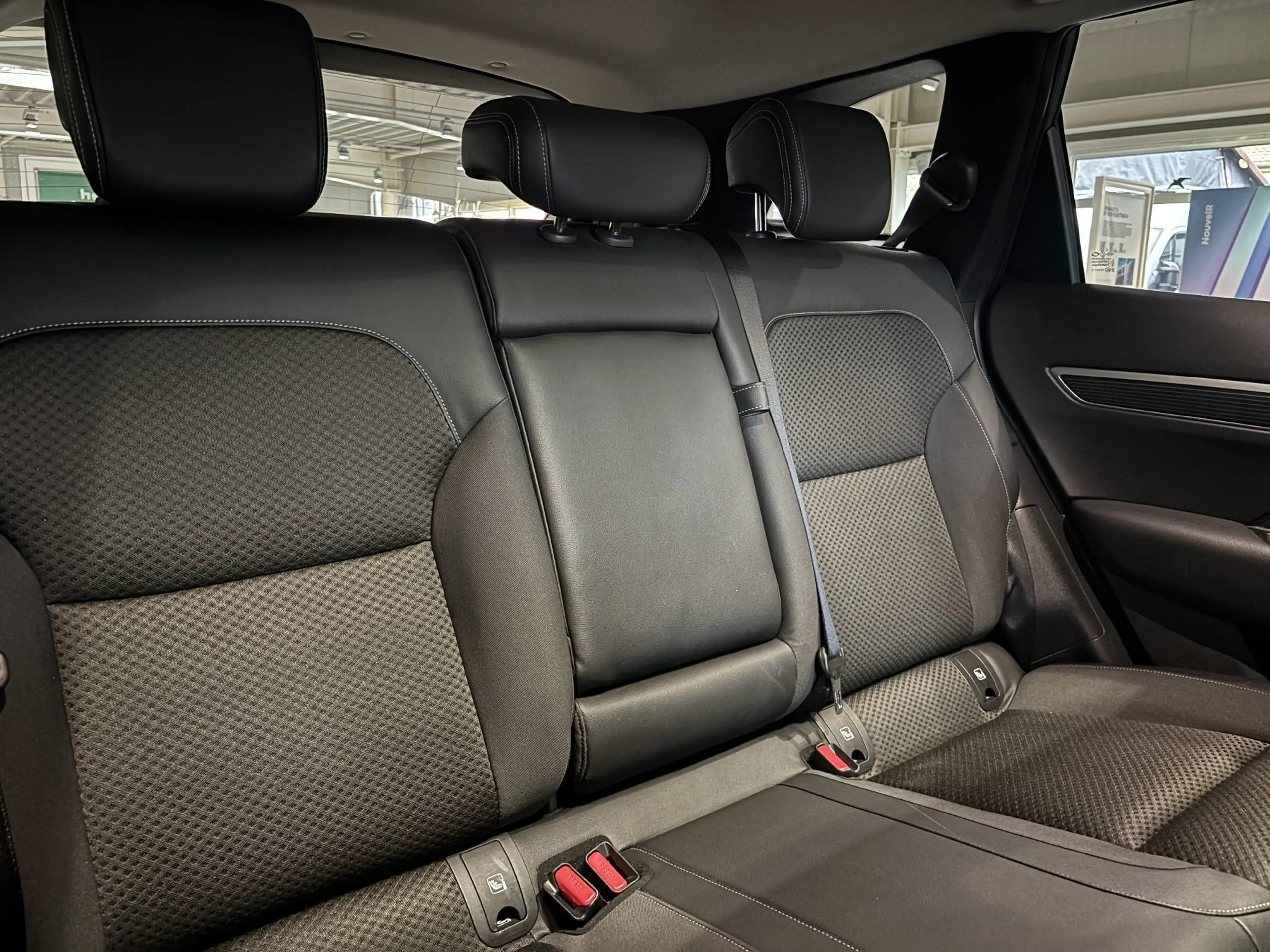 Renault Koleos TECHNO BLUE dCi 185 4WD Automatik — photo 6