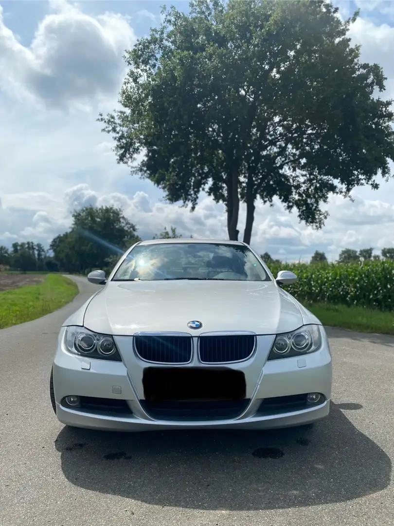 BMW 318 318i Aut. - 2