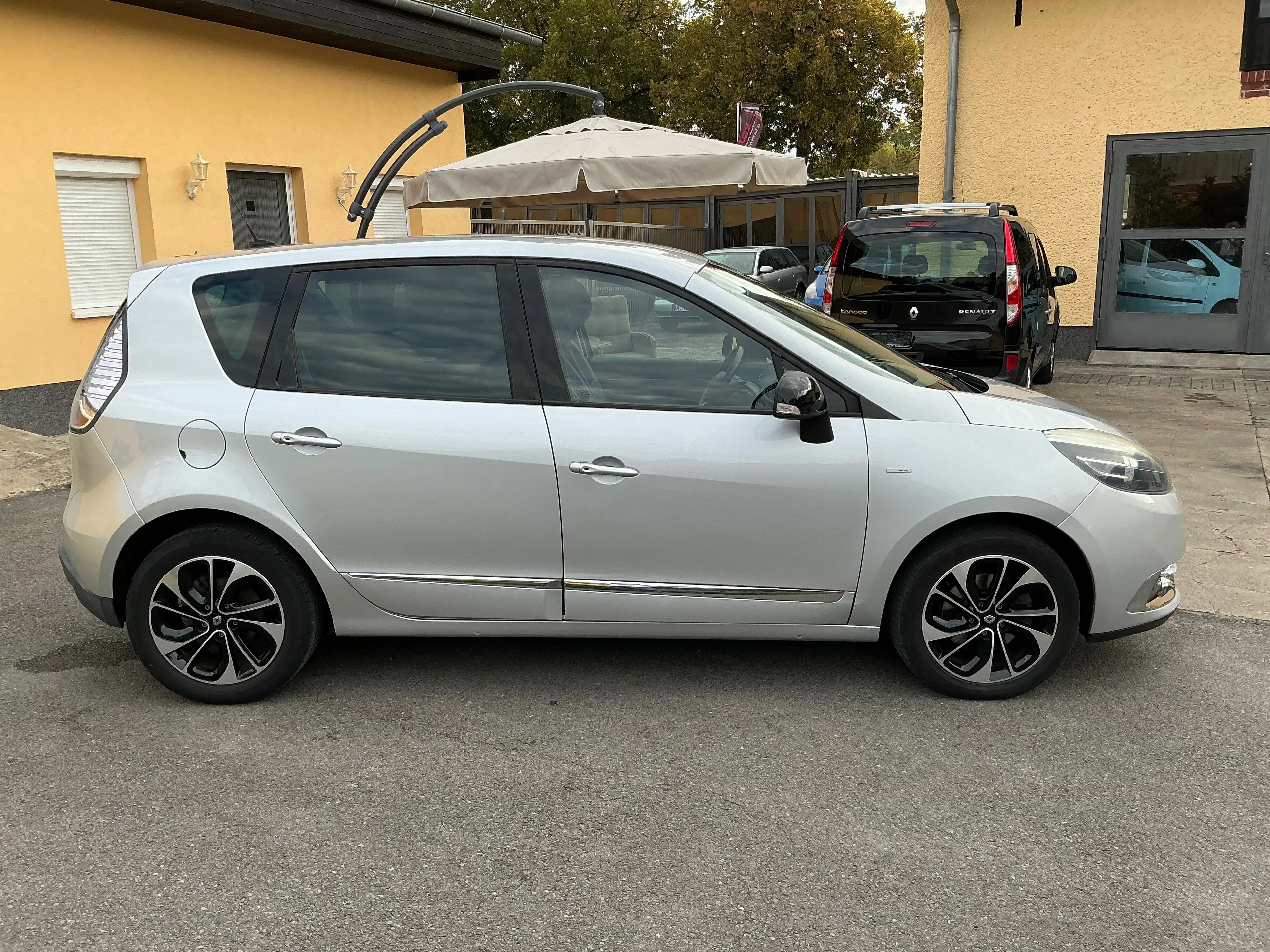 Renault Scenic BOSE Edition — photo 4