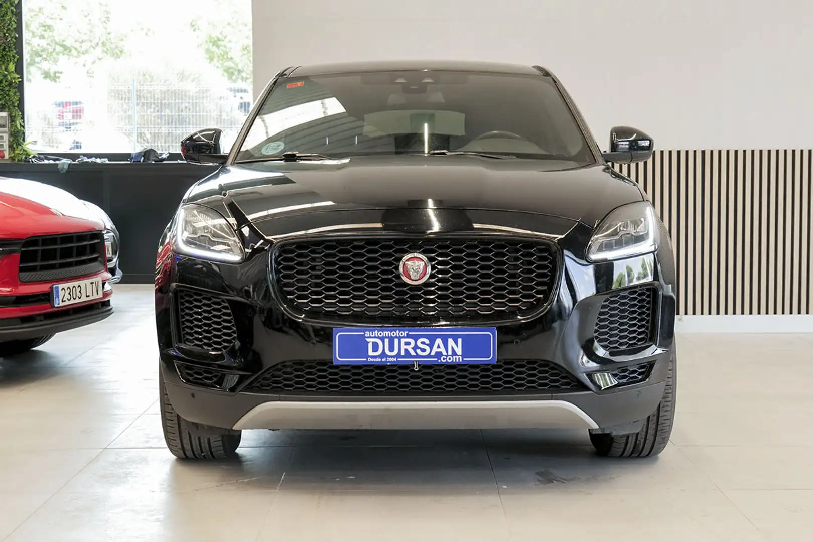 Jaguar E-Pace 2.0D I4 Standard AWD 180 - 2