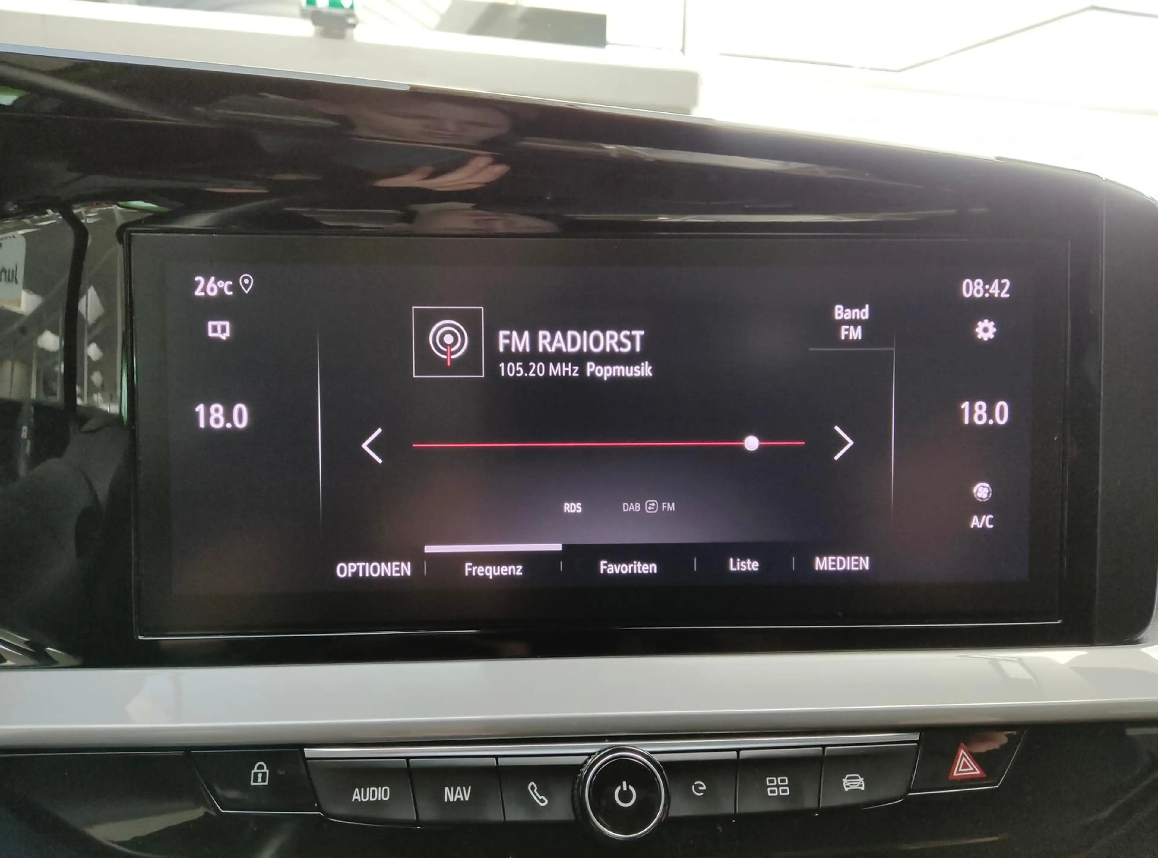 Opel Mokka-E Mokka e GS Line Keyless Entry,Android Auto — photo 14