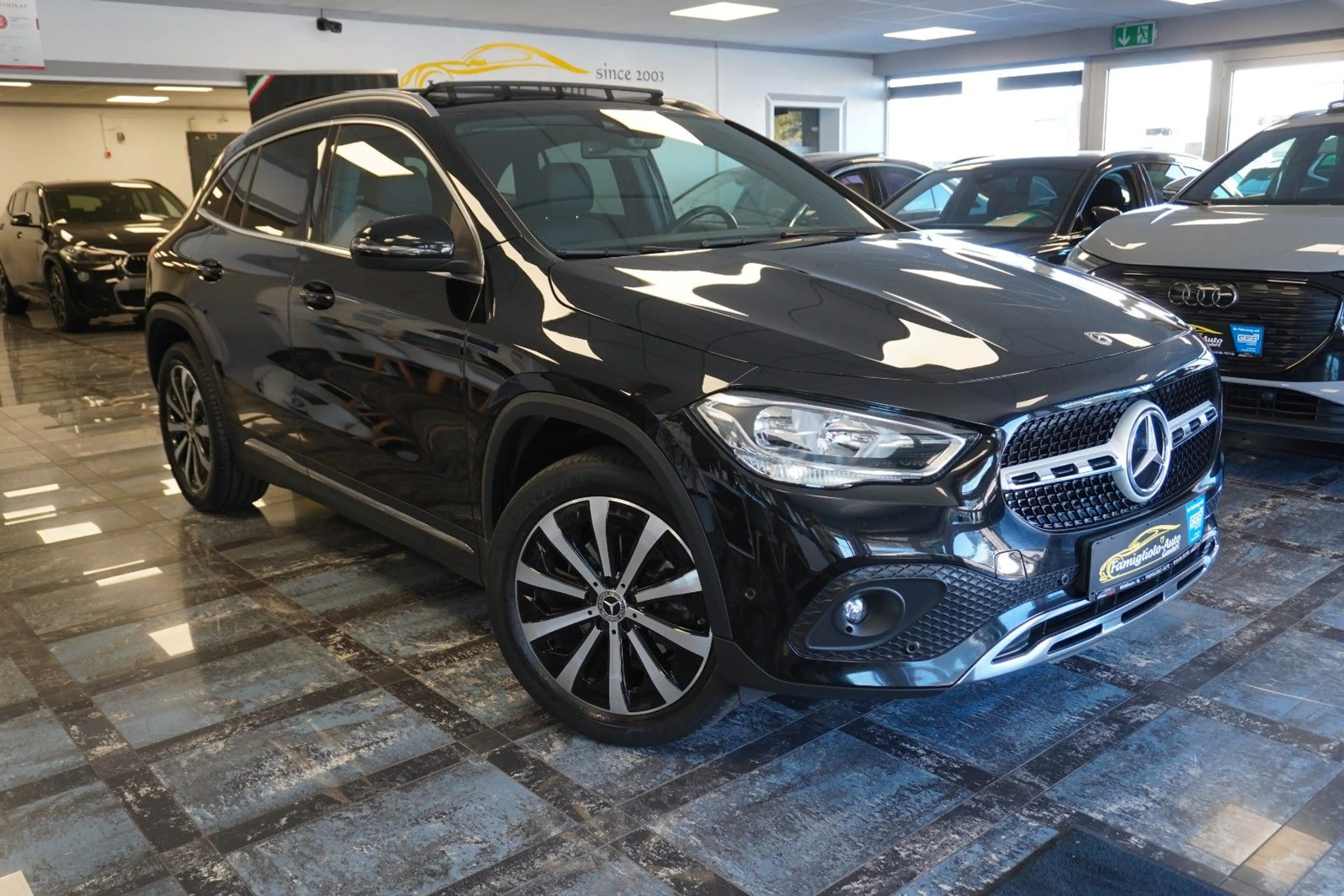Mercedes-Benz GLA 200 d/Panoramadach/Navi/Leder/Alu/1.Hand — photo 10