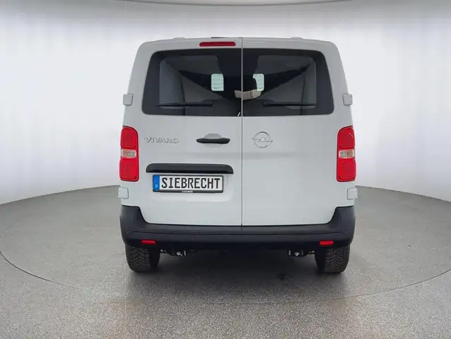 Opel Vivaro view 4