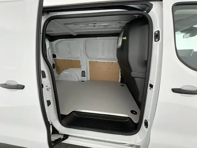 Opel Vivaro view 8