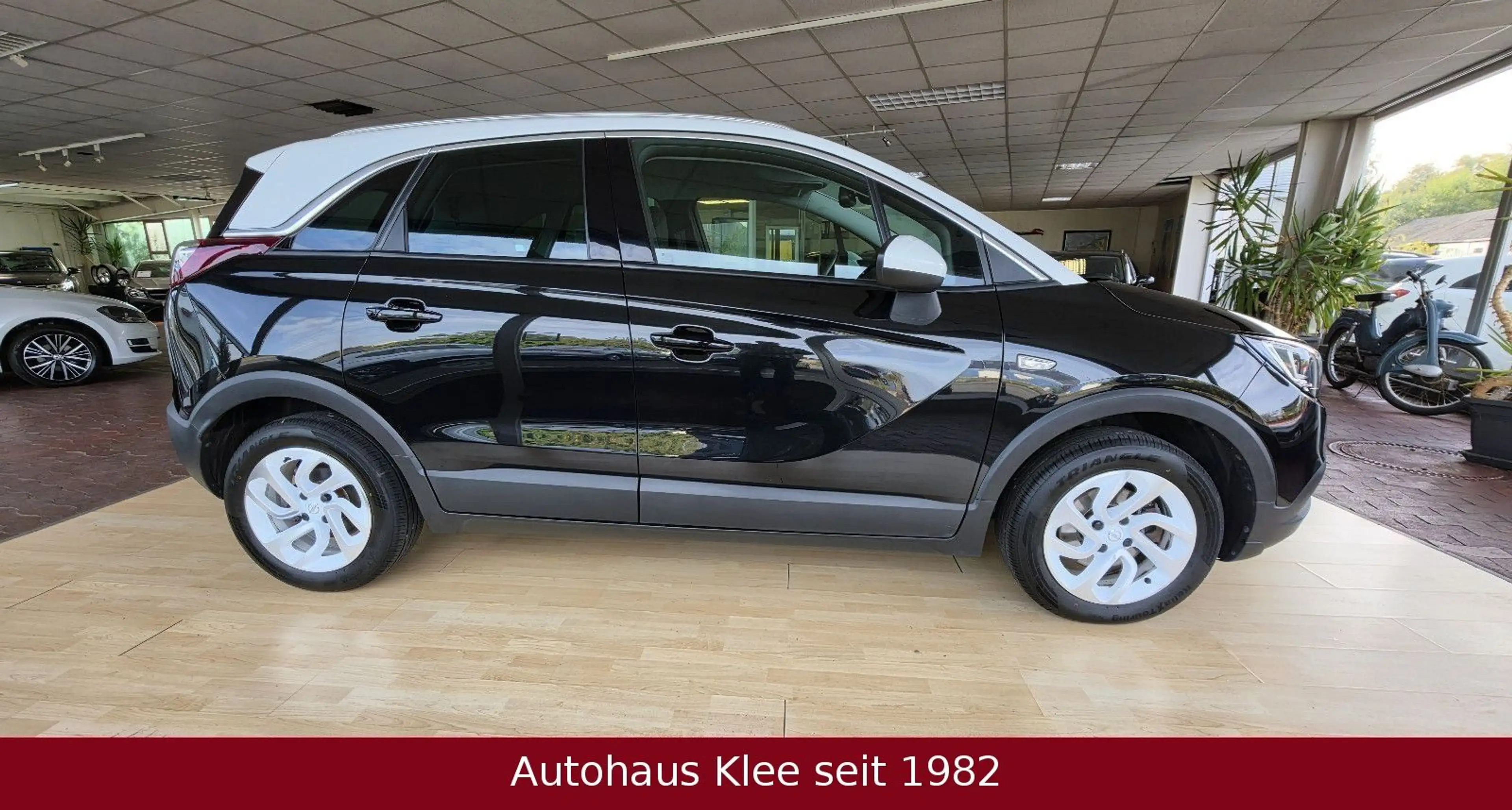 Opel Crossland X 1.2 Innovation *LED*NAVI*KAMERA* — photo 2