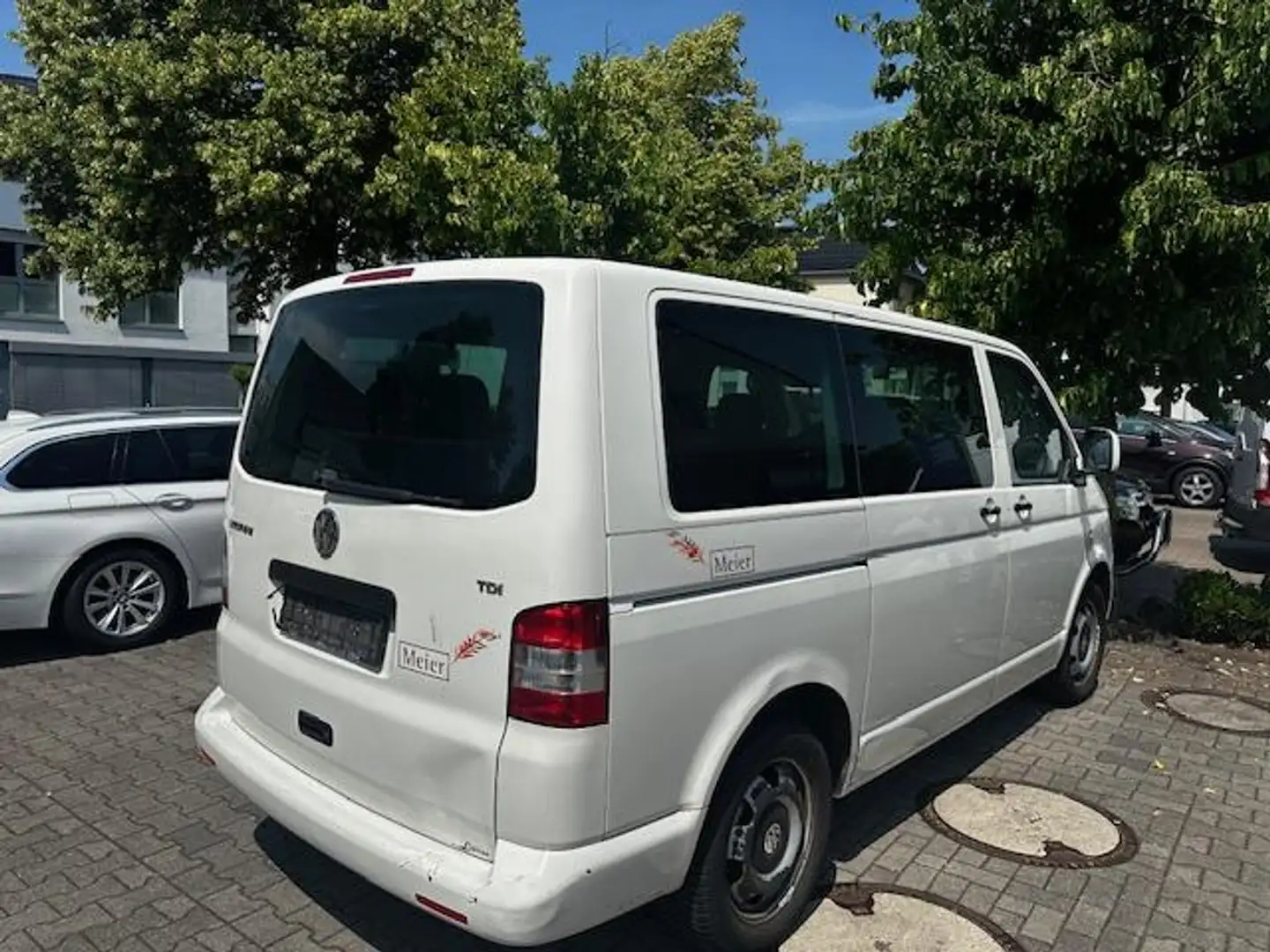 Volkswagen T5 Multivan Startline Blanc - 2