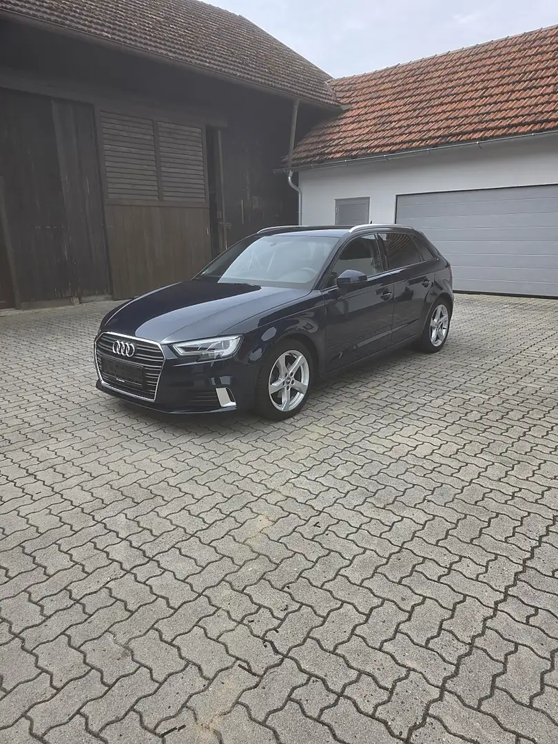 Audi A3 SB 1,6 TDI S-tronic sport Blau - 1