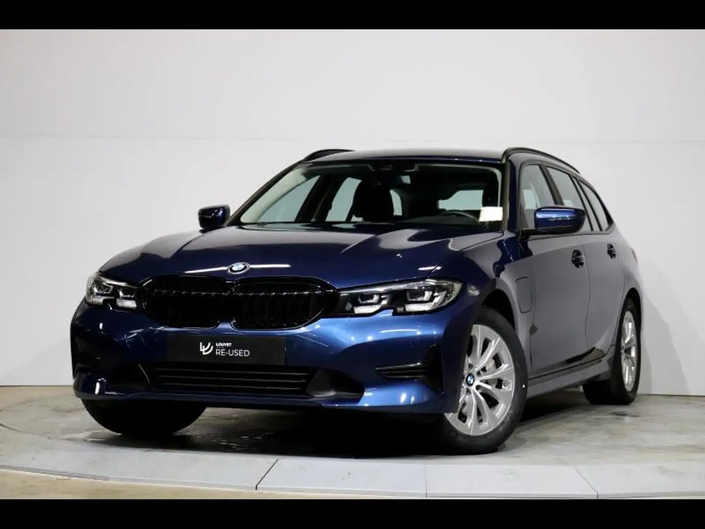 BMW 330 e Touring Blauw - 2