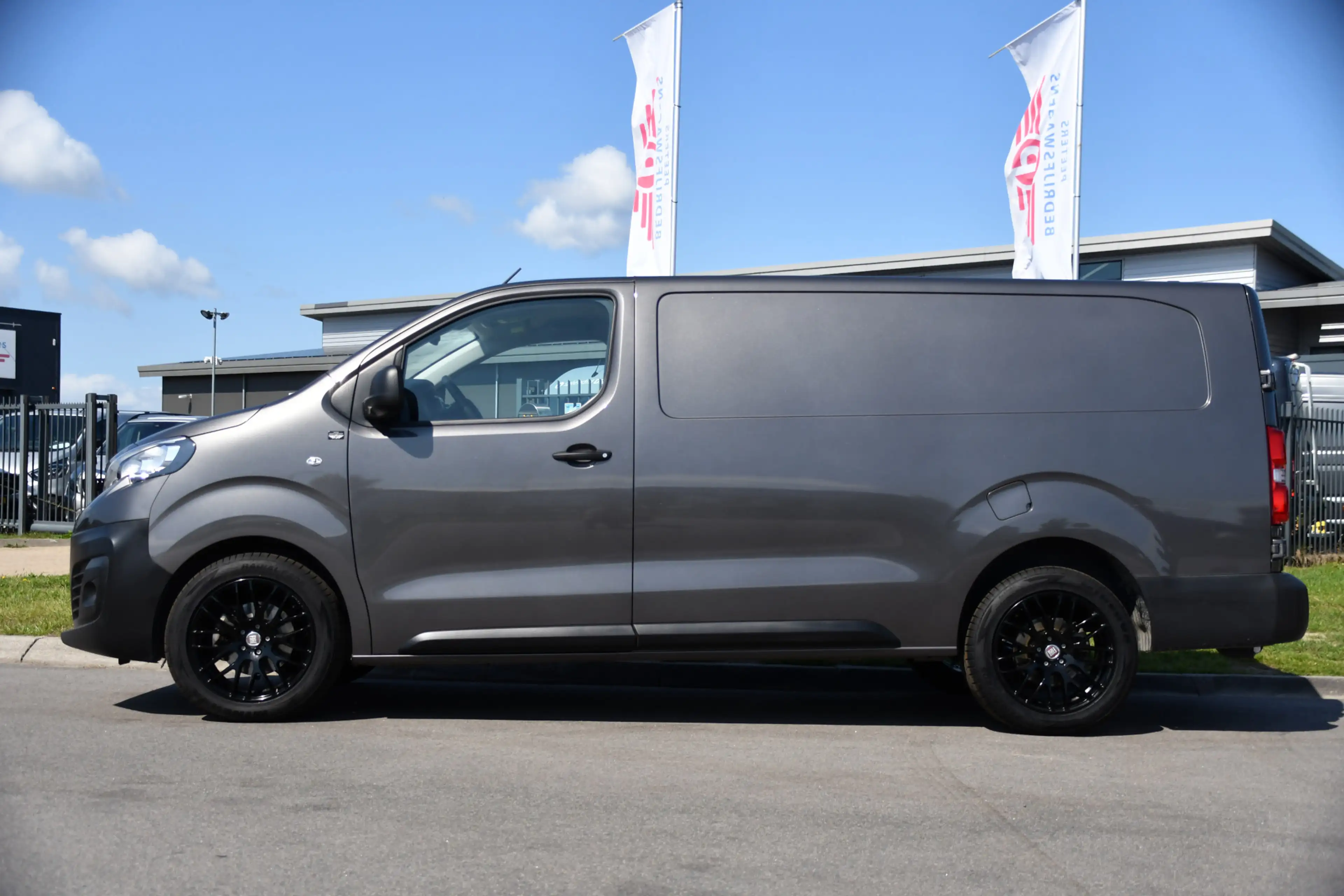 Peugeot Expert 2.0 BlueHDI 145 L3 PB Edition Camera, Cruise, Carp — photo 9