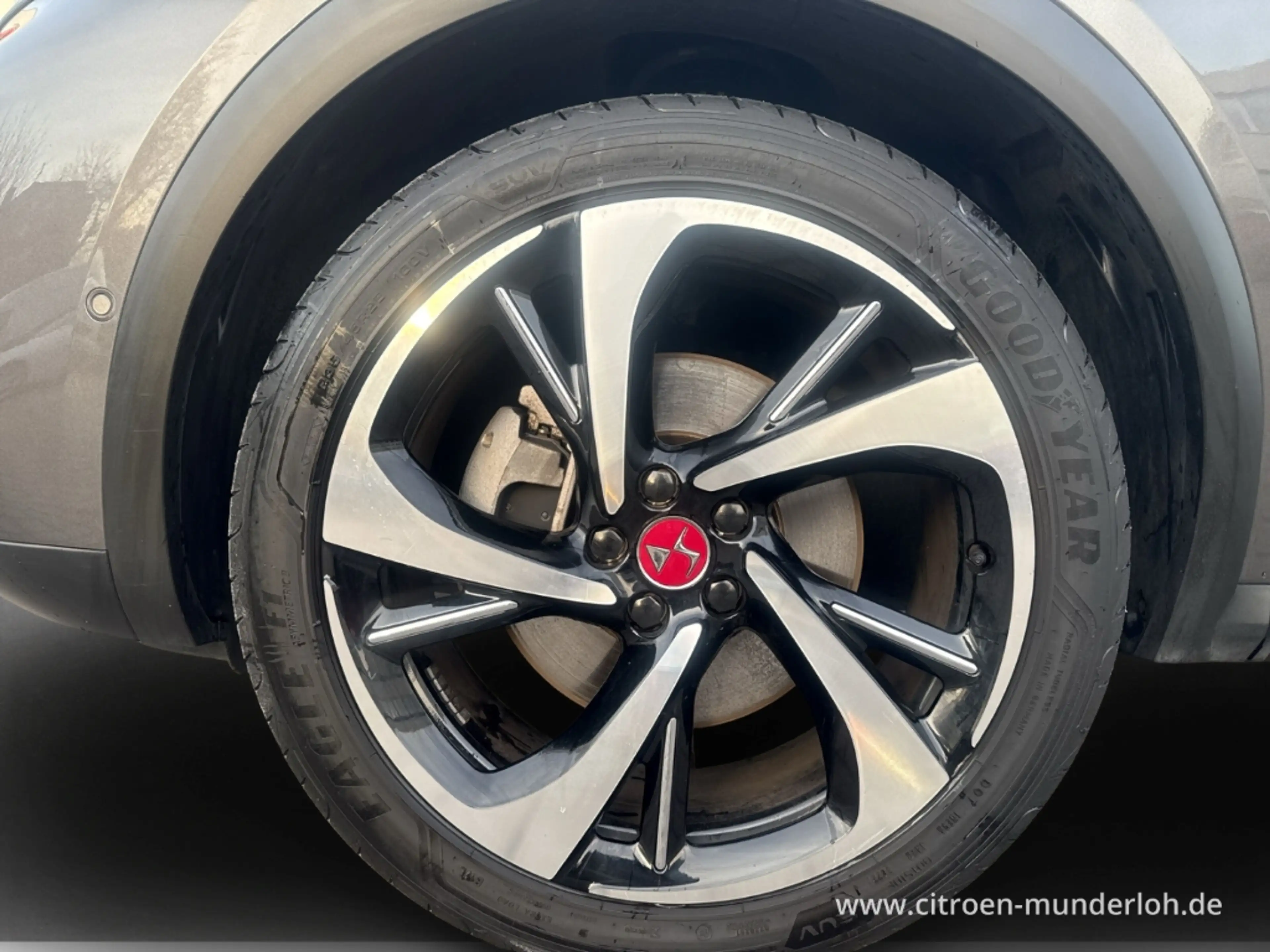 DS Automobiles DS 7 E-Tense 300 kW Performance Line + 4x4  NAVI HiFi N — photo 12