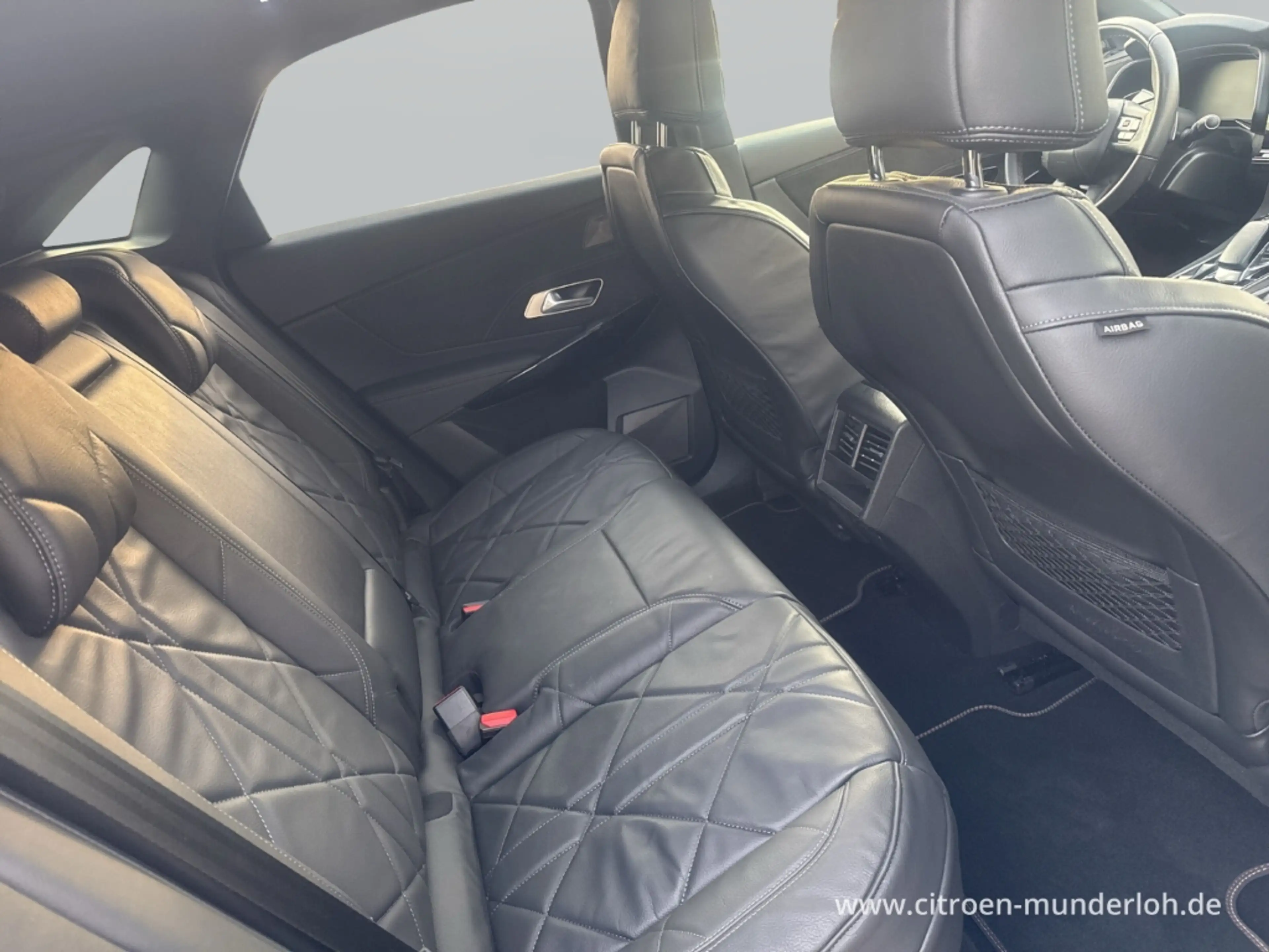 DS Automobiles DS 7 E-Tense 300 kW Performance Line + 4x4  NAVI HiFi N — photo 11