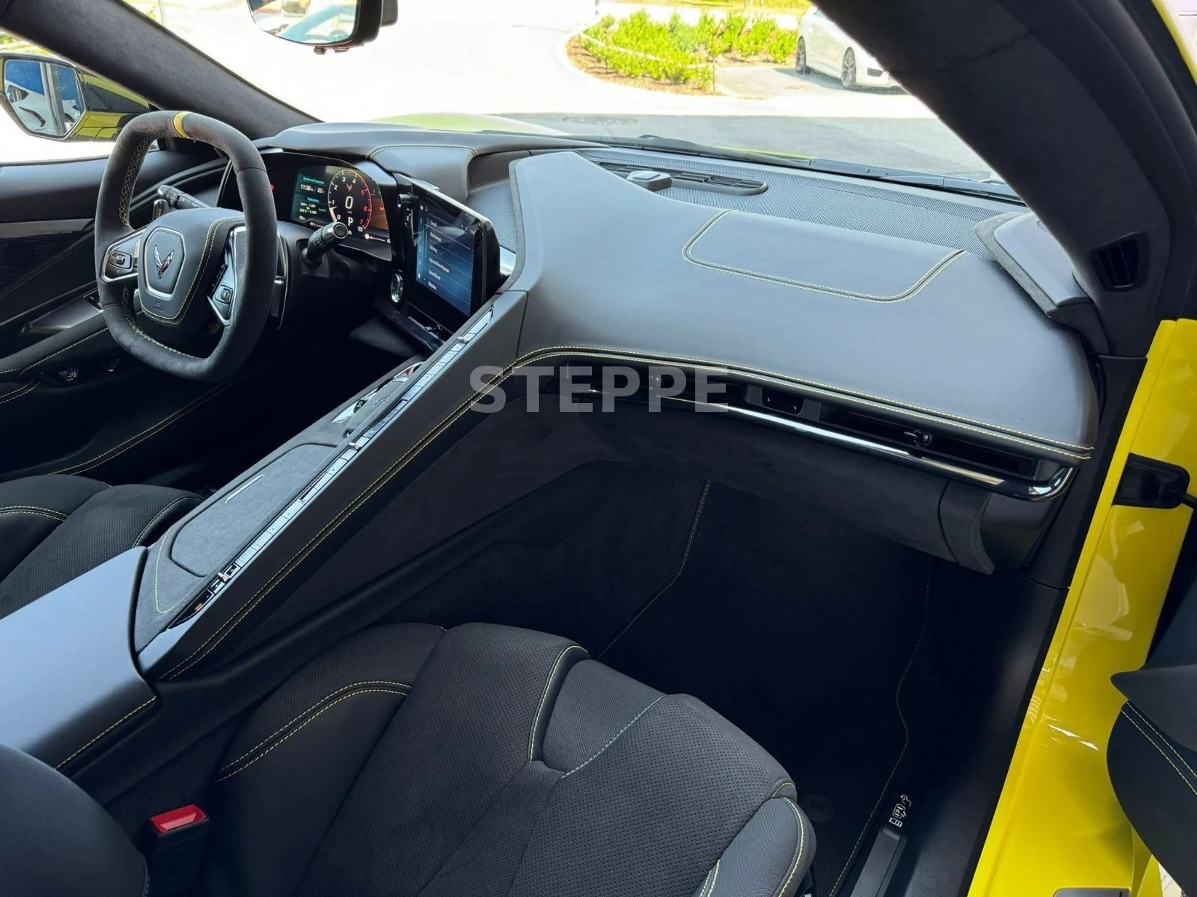 Corvette C8 Stingray Coupe 6,2 V8 3LT Europamodell STEPPE — photo 9