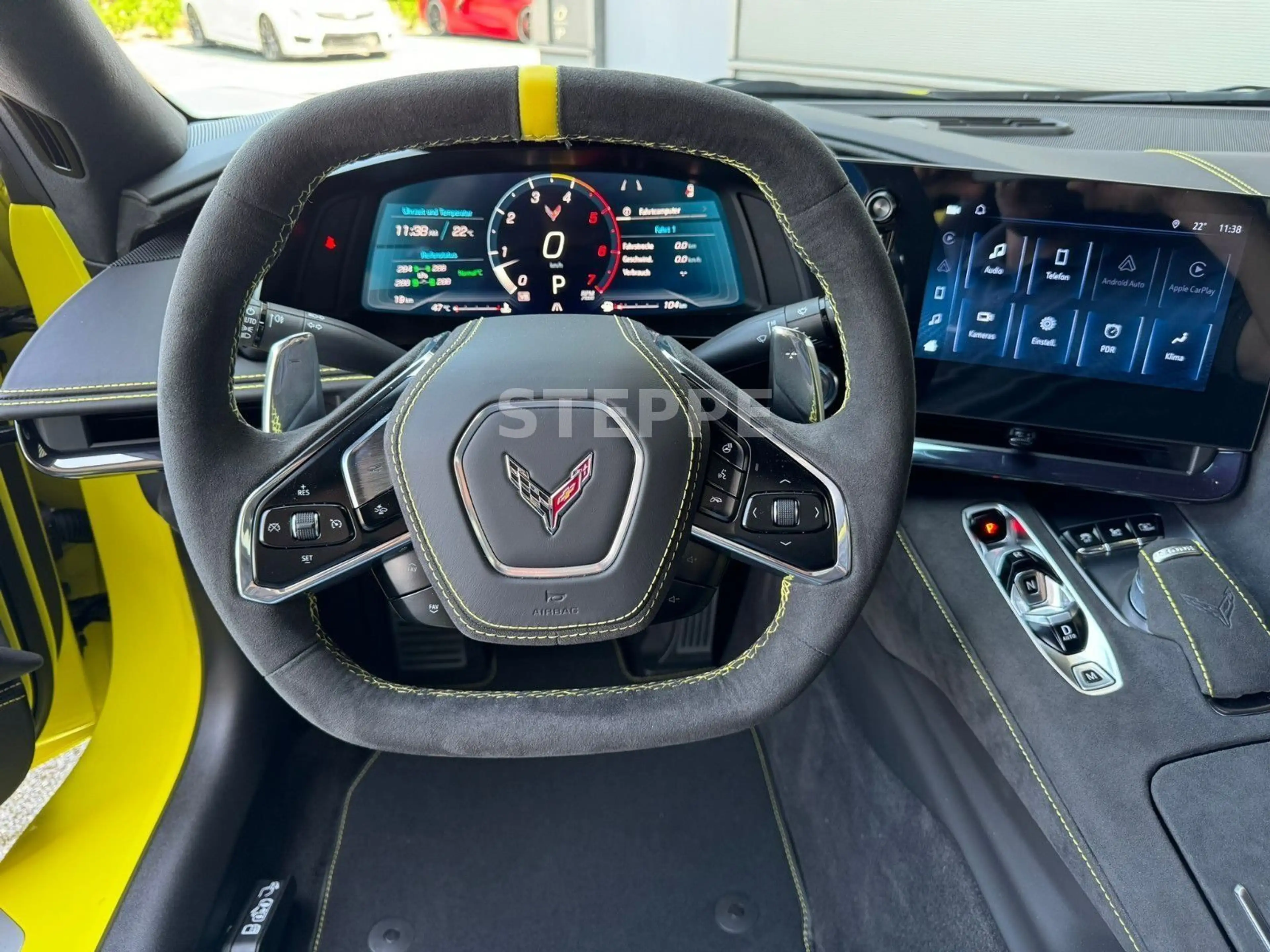 Corvette C8 Stingray Coupe 6,2 V8 3LT Europamodell STEPPE — photo 10