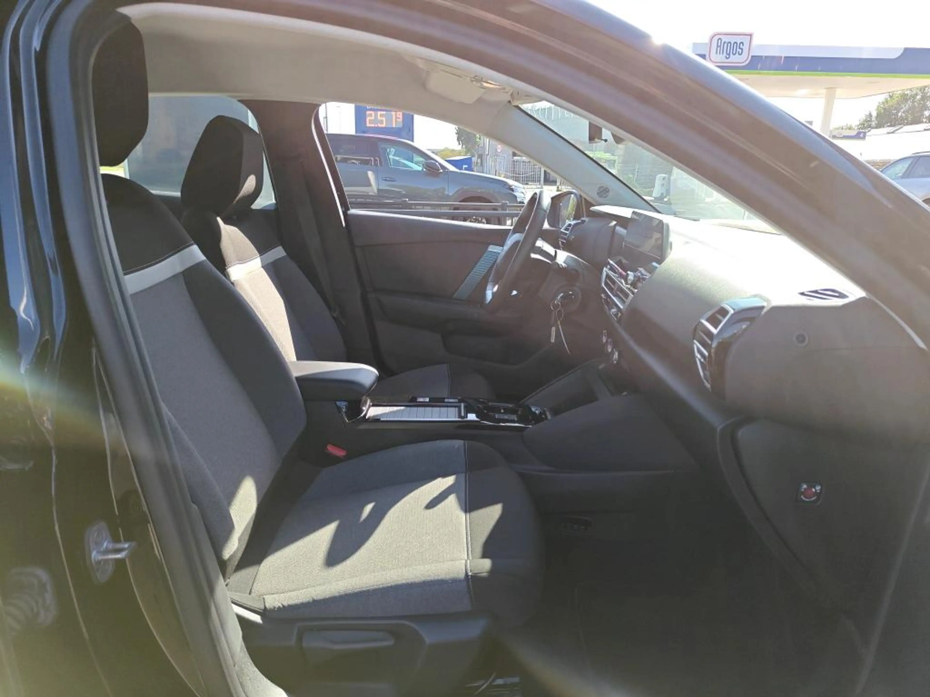 Citroen E-C4 Electric Feel 50 kWh DRAADLOOS CARPLAY | CAMERA | LED KOPLA — photo 7