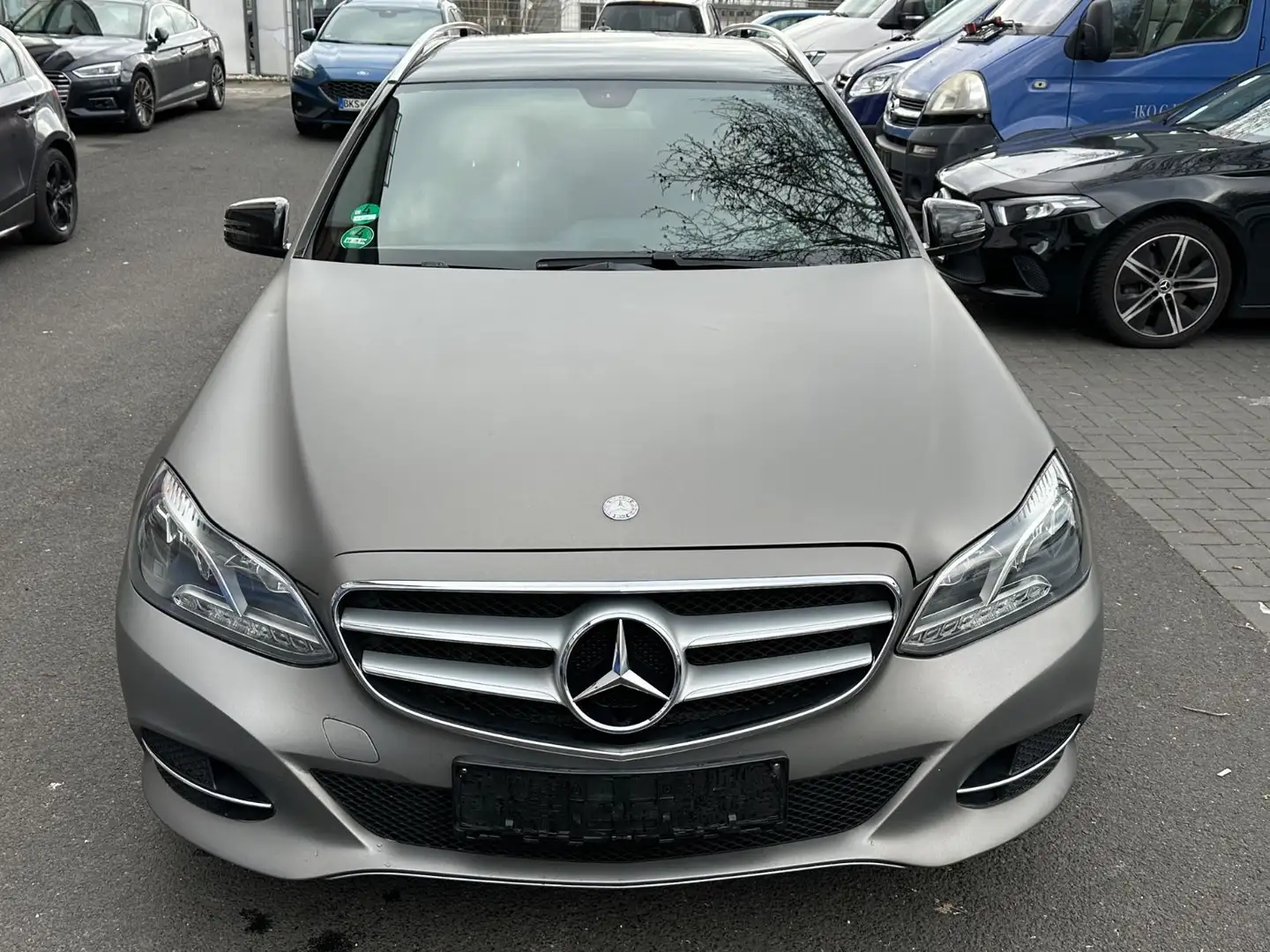 Mercedes-Benz E 350 T-Modell  BlueTec~EU6~LEDER Бежевий - 2