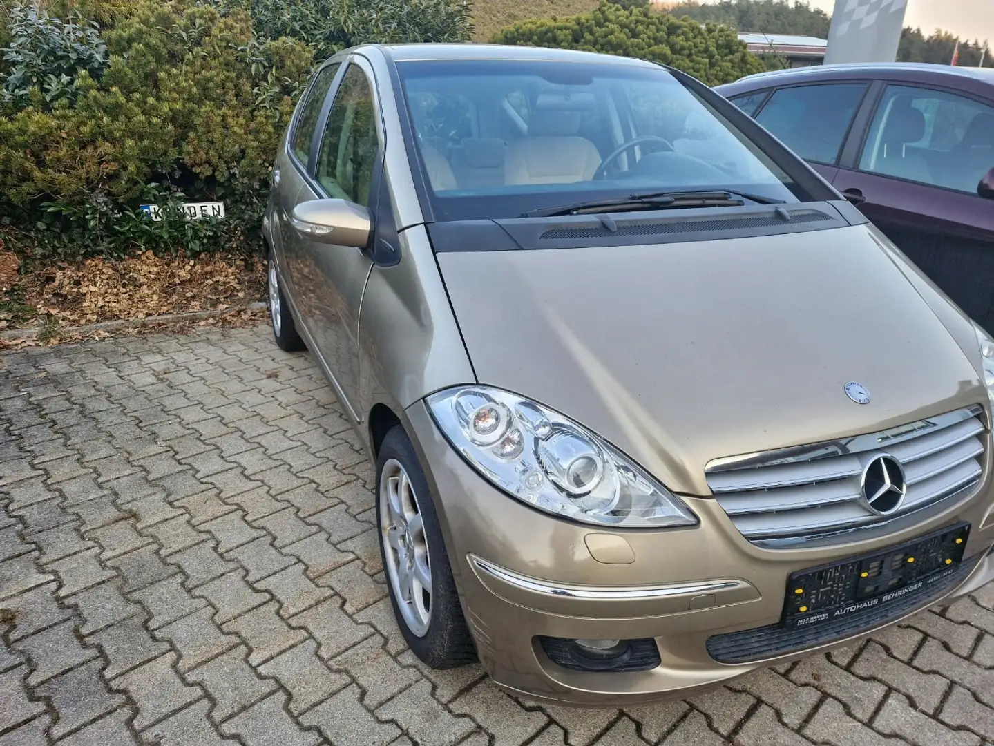 Mercedes-Benz A 200 A 200 - 1